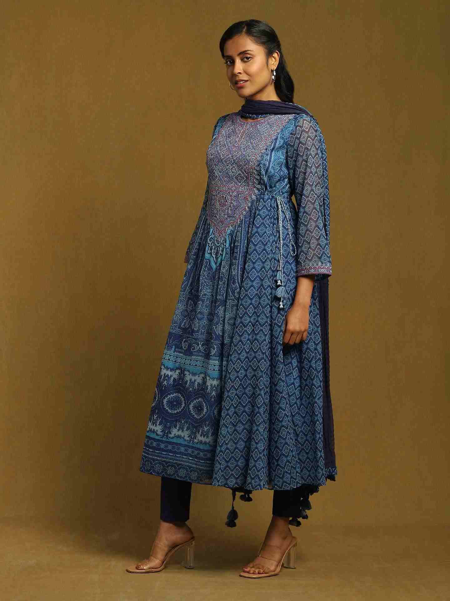 Blue Oriental Suit Set