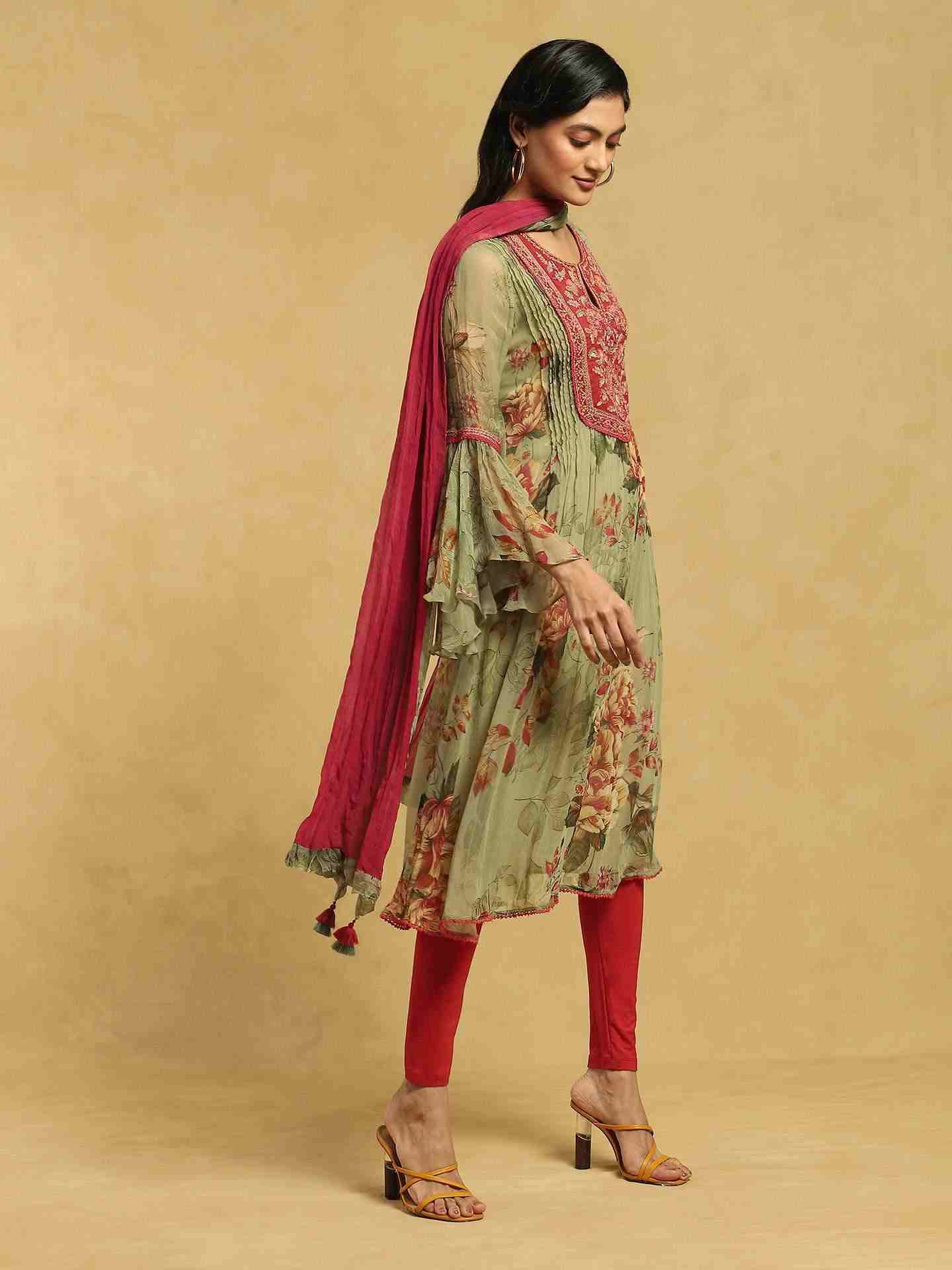 Green Divine Suit Set