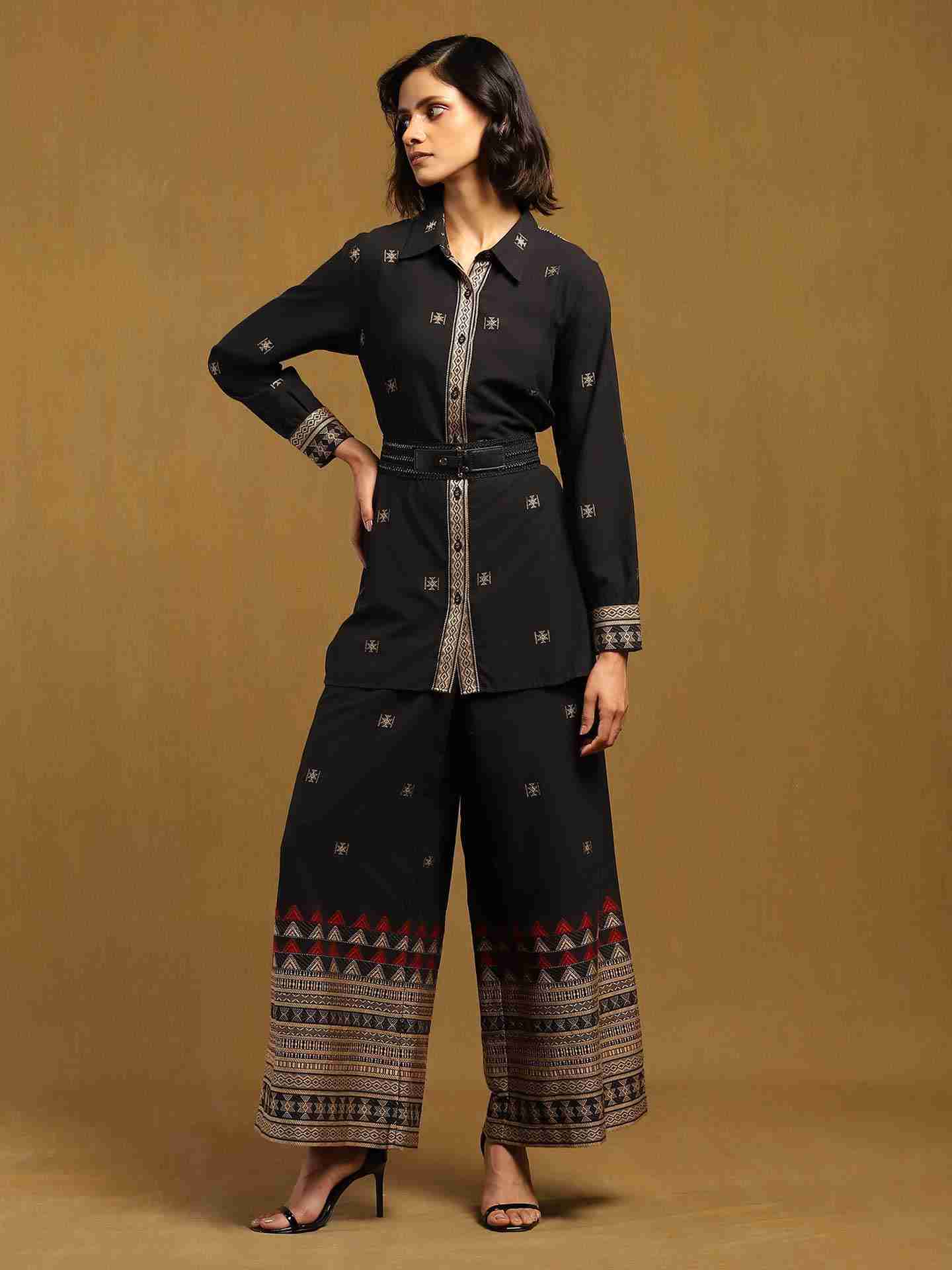 Black Aurelia Co-Ord Set