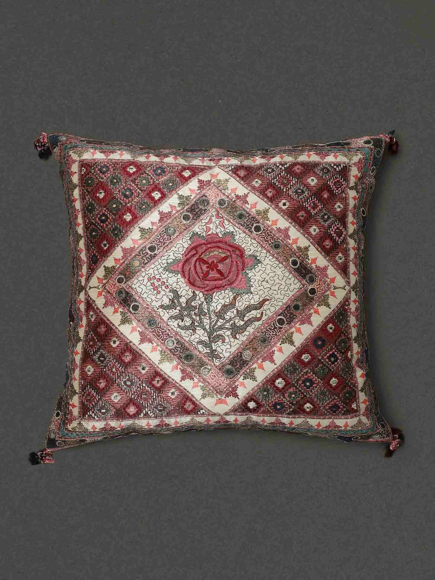 Ivory Lavana Square Cushion