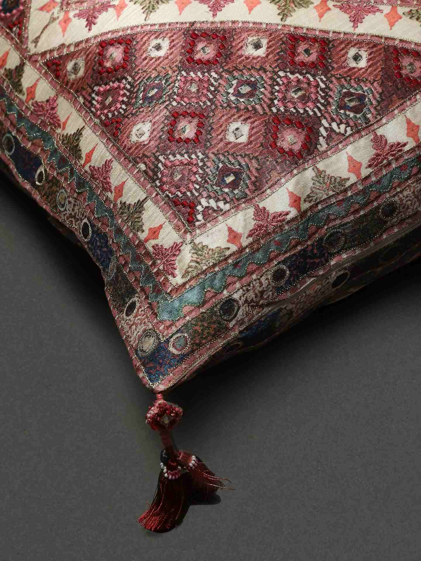 Ivory Lavana Square Cushion