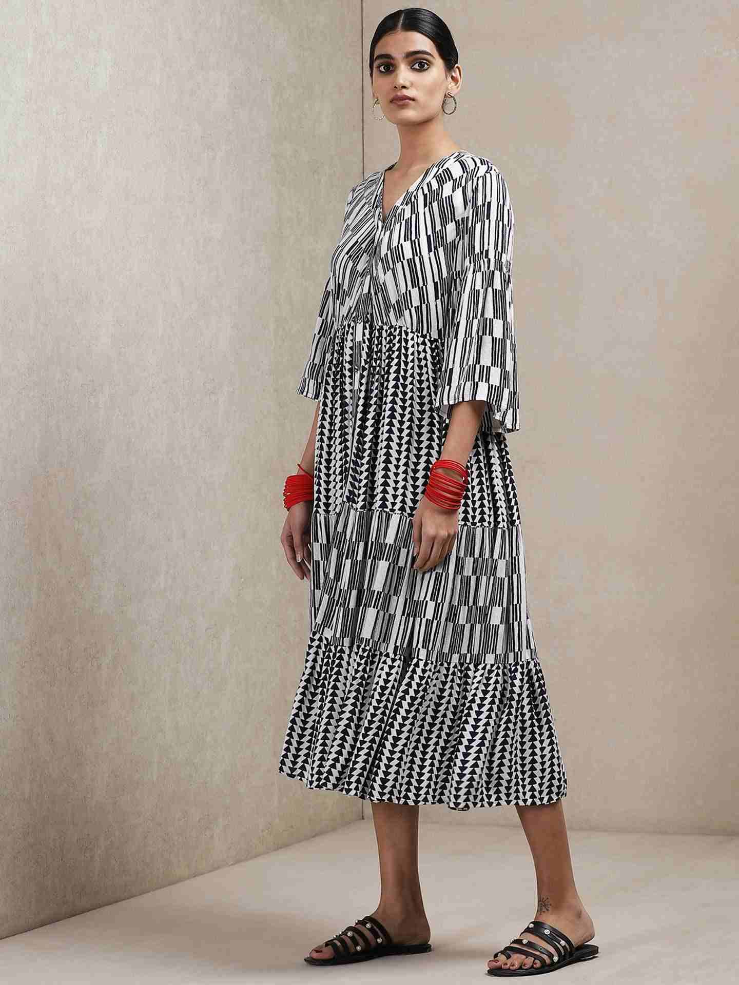 Black Classic Cotton Dress