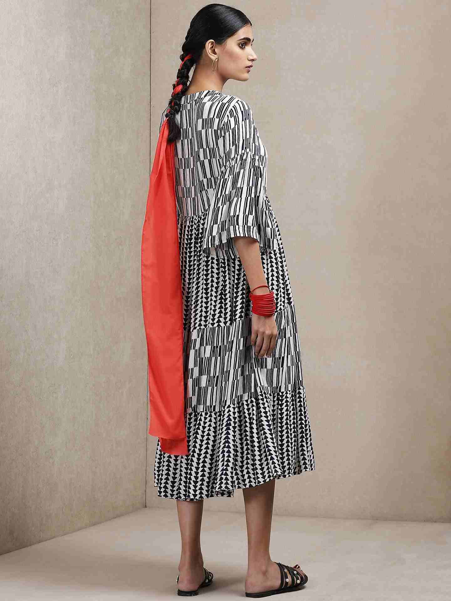 Black Classic Cotton Dress