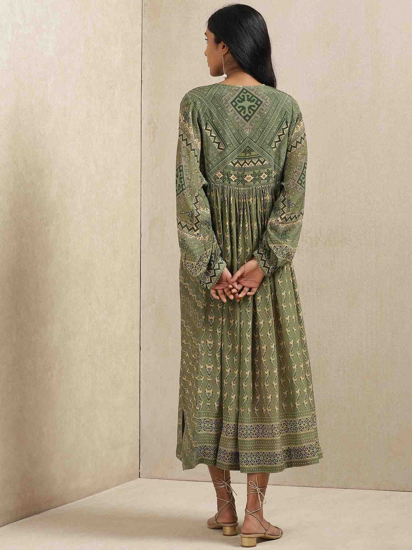 Olive Green & Beige Salya Crepe Kaftan Dress