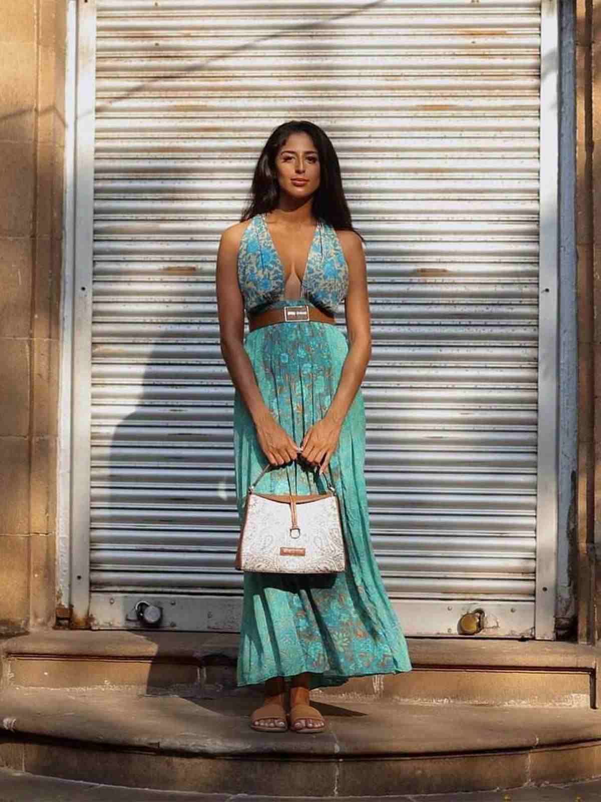 Aqua Alyssa Crepe Dress