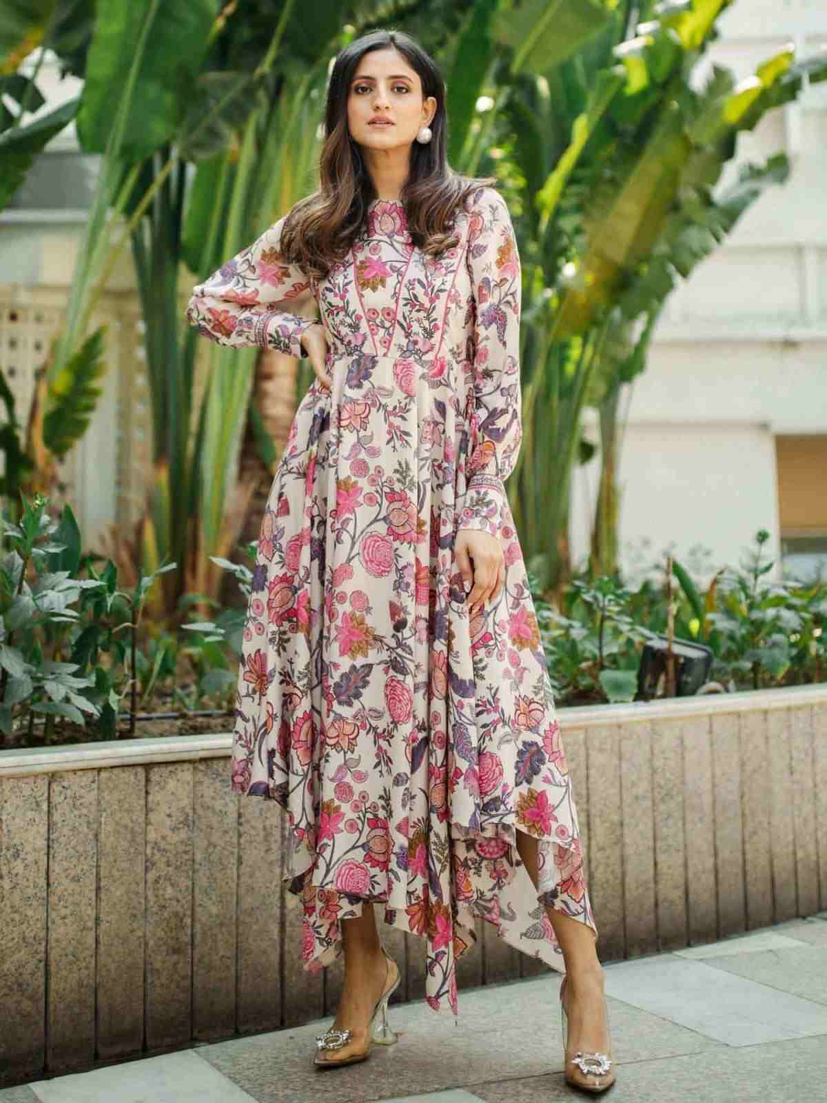 Off White Kesar Dress