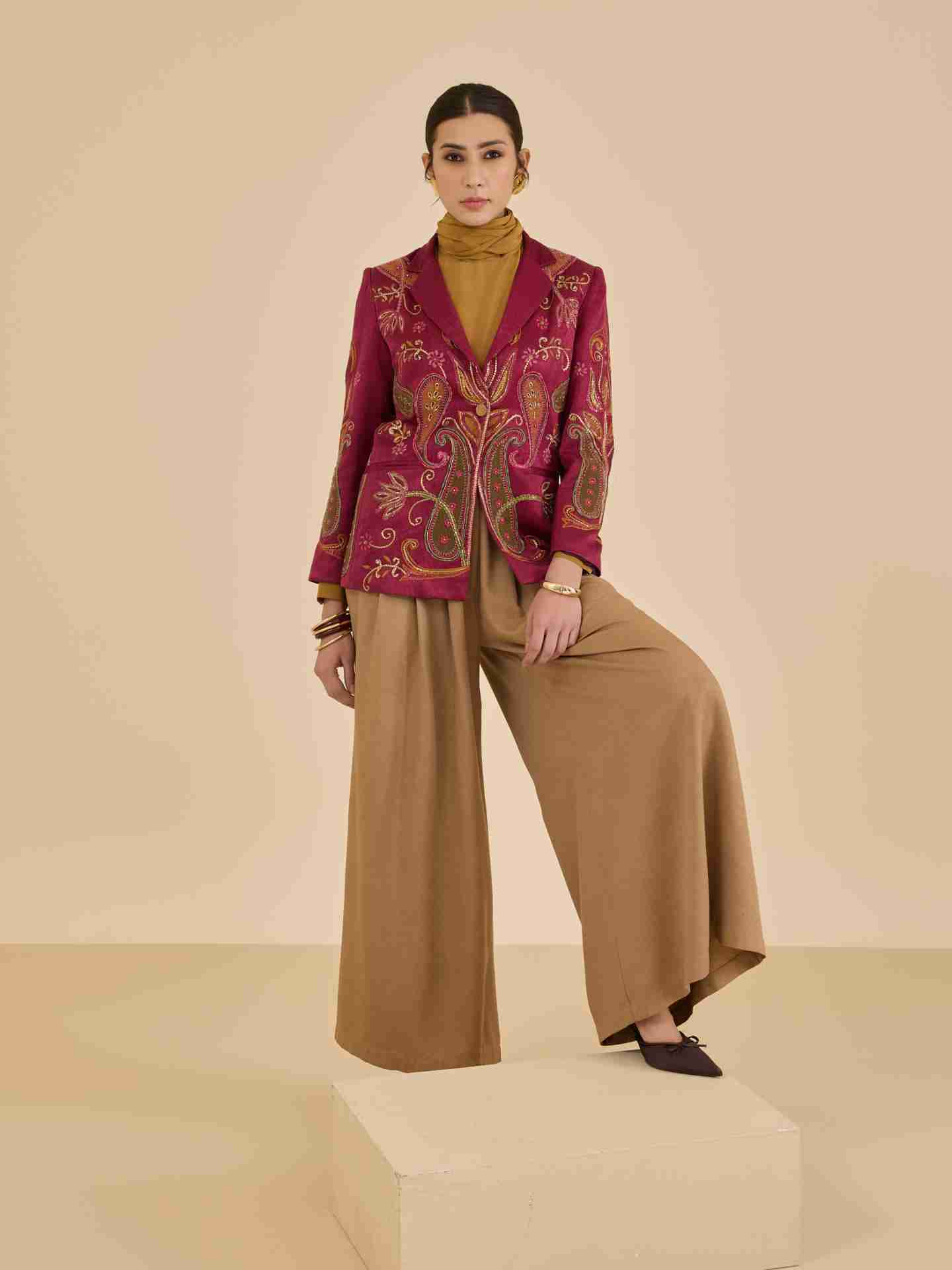Wine Kalgi Jacket