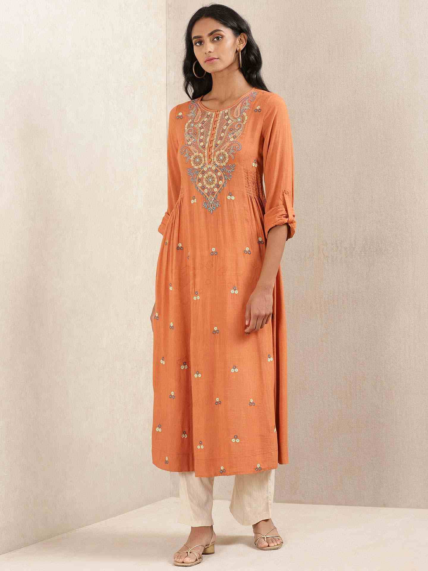 Rust Meriyum Solid Kurta