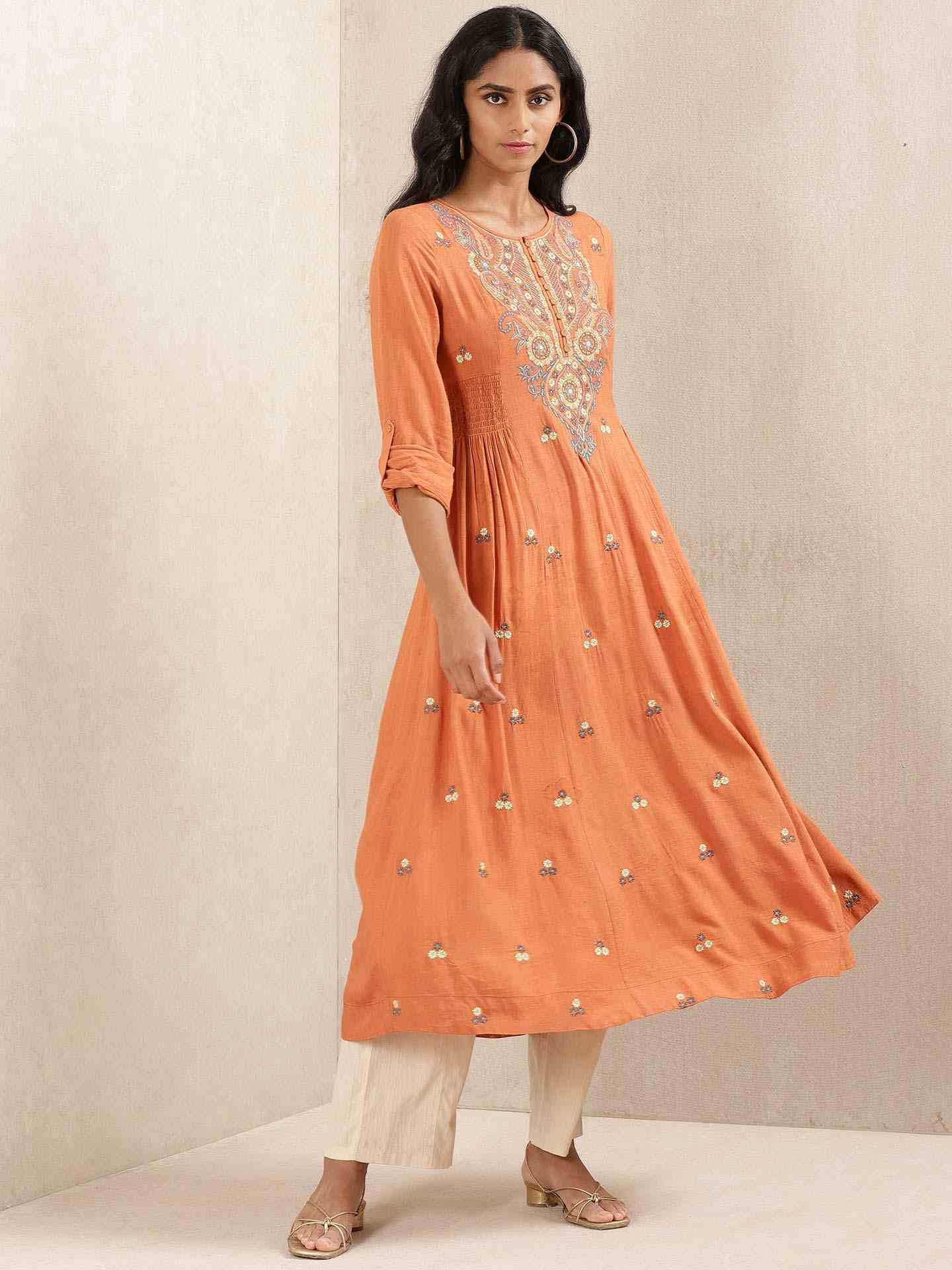 Rust Meriyum Solid Kurta