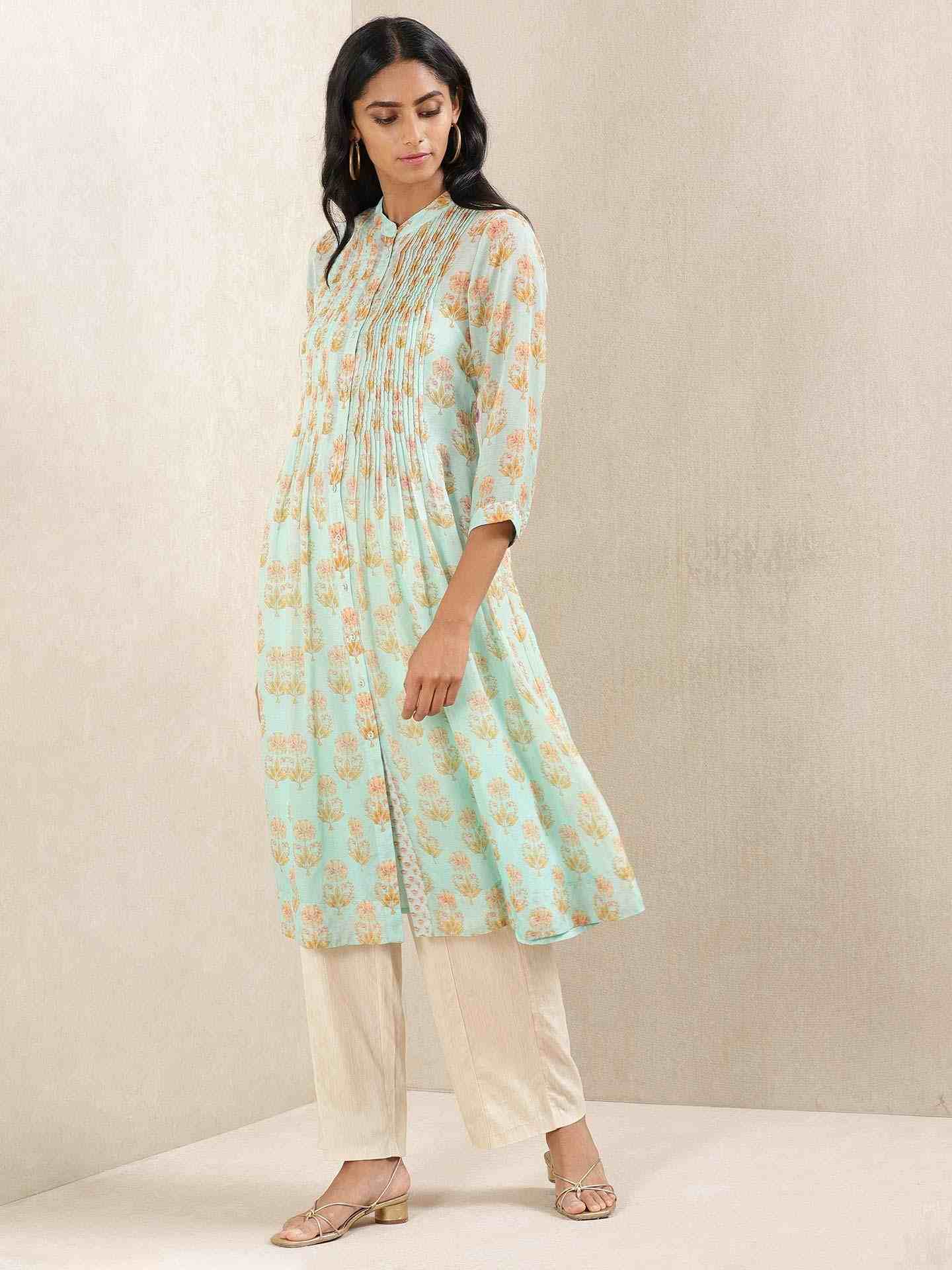 Turquoise Komal Butti Layout Kurta