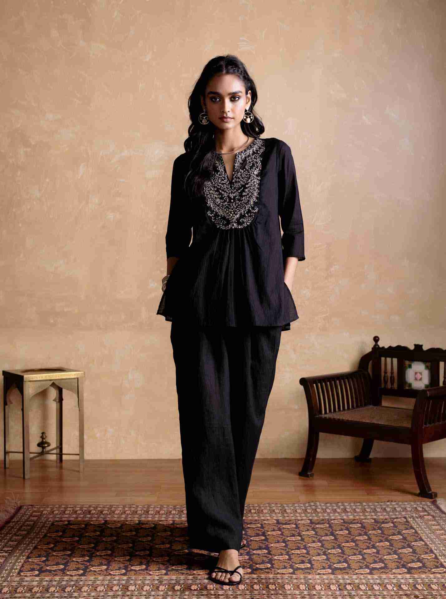 Black Multi Dori Kurti