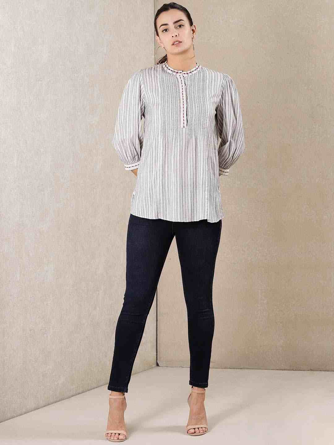 Off White Modern Minimalist Yarn-Dyed  Kurti