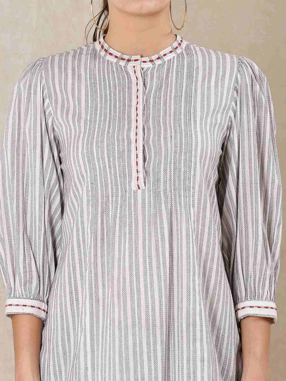 Off White Modern Minimalist Yarn-Dyed  Kurti