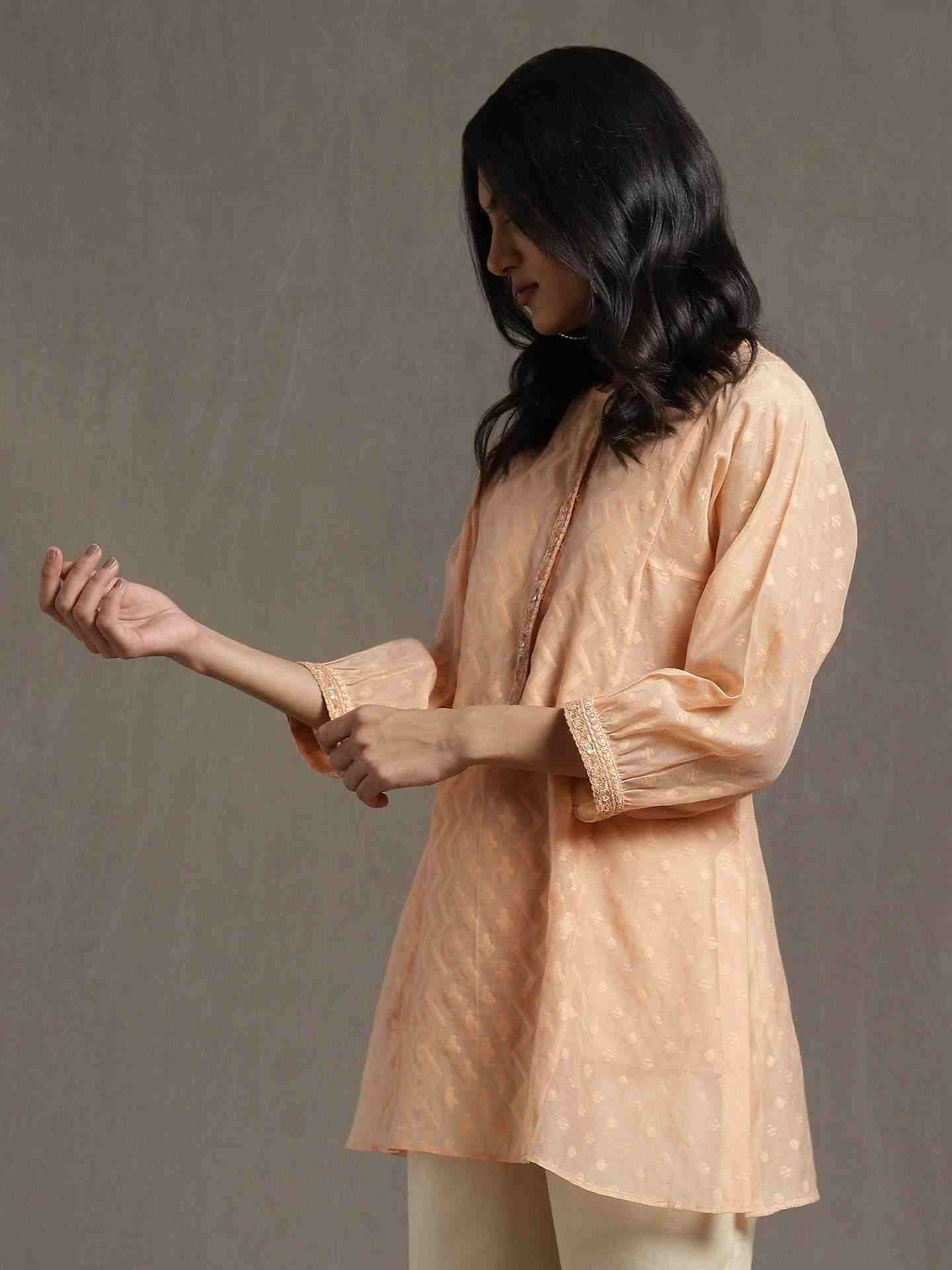 Peach Baadal Chanderi Kurti