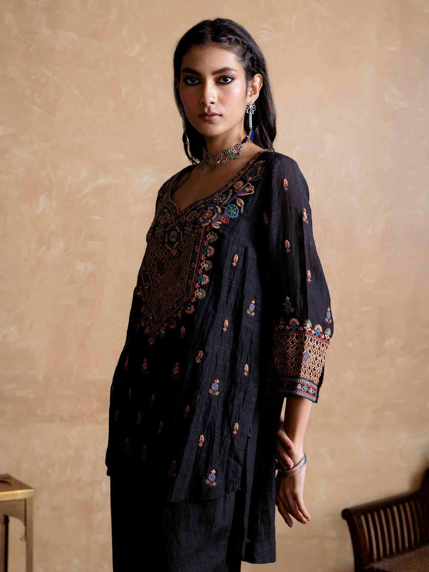 Black Alankrita Kurti