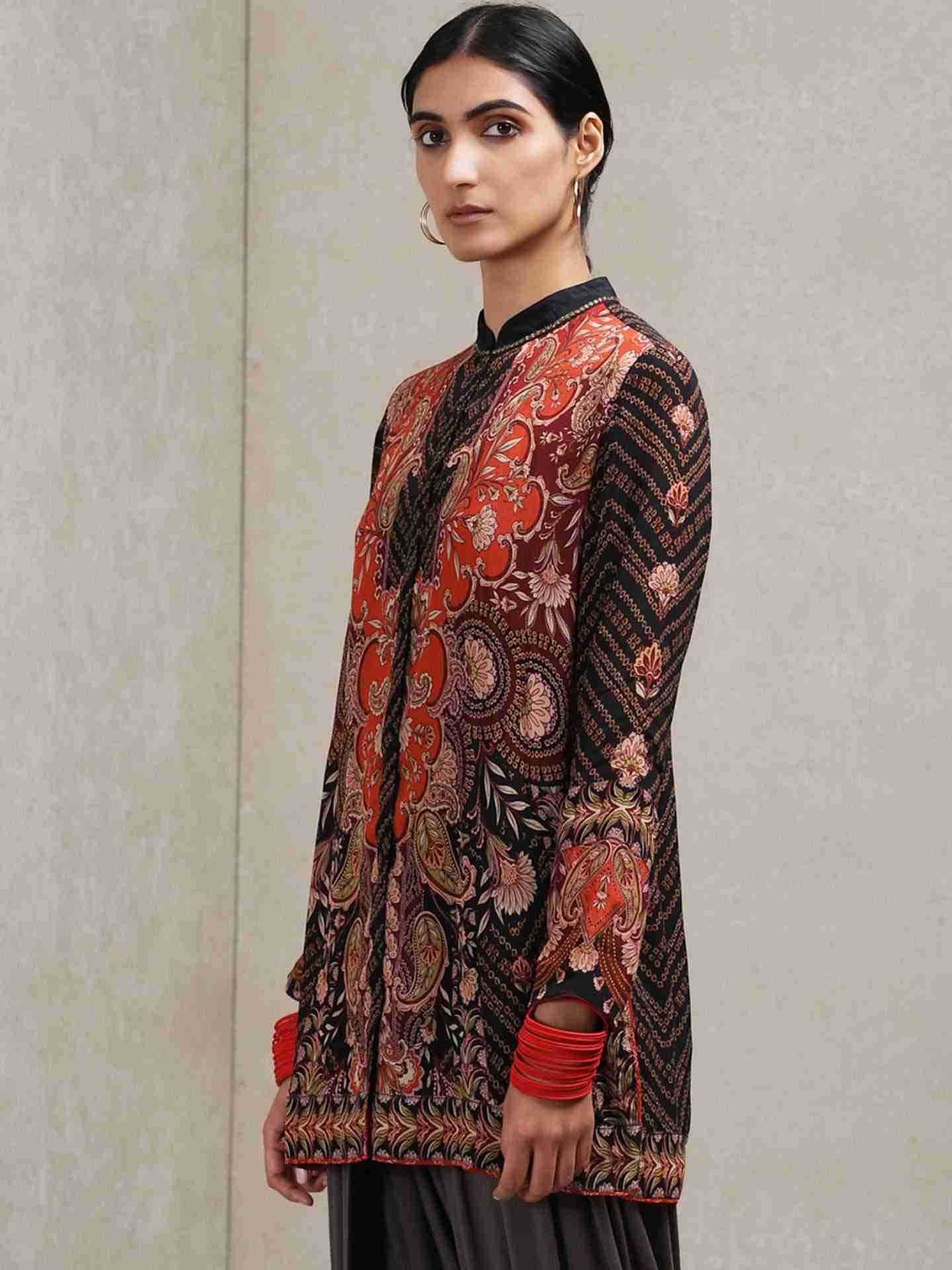 Black & Red Rajita Crepe Kurti