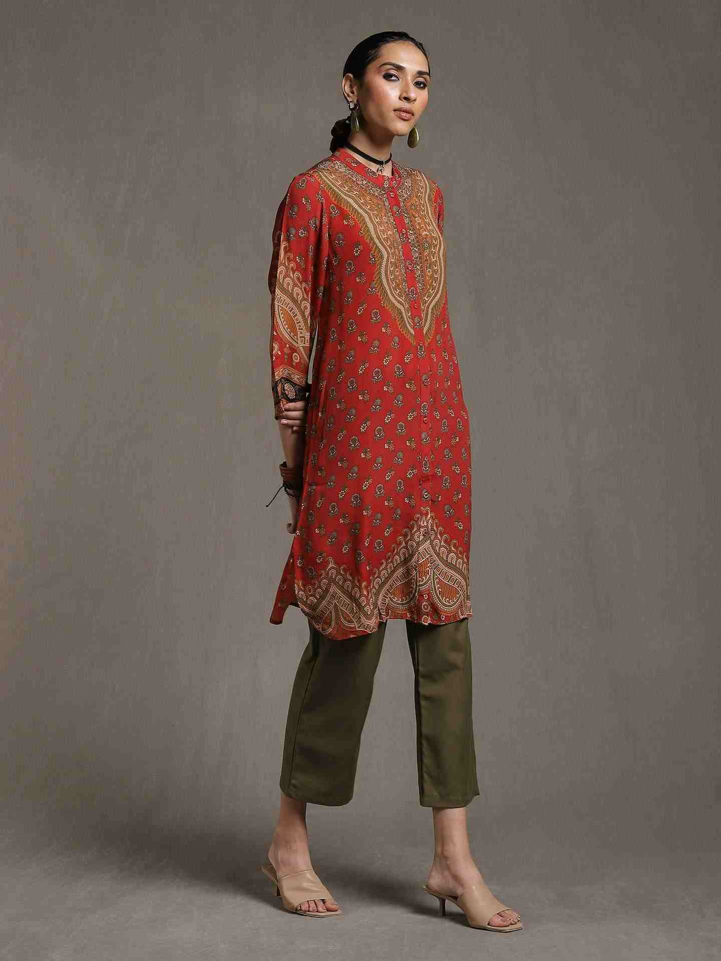 Red & Beige Kailashan Crepe Kurti