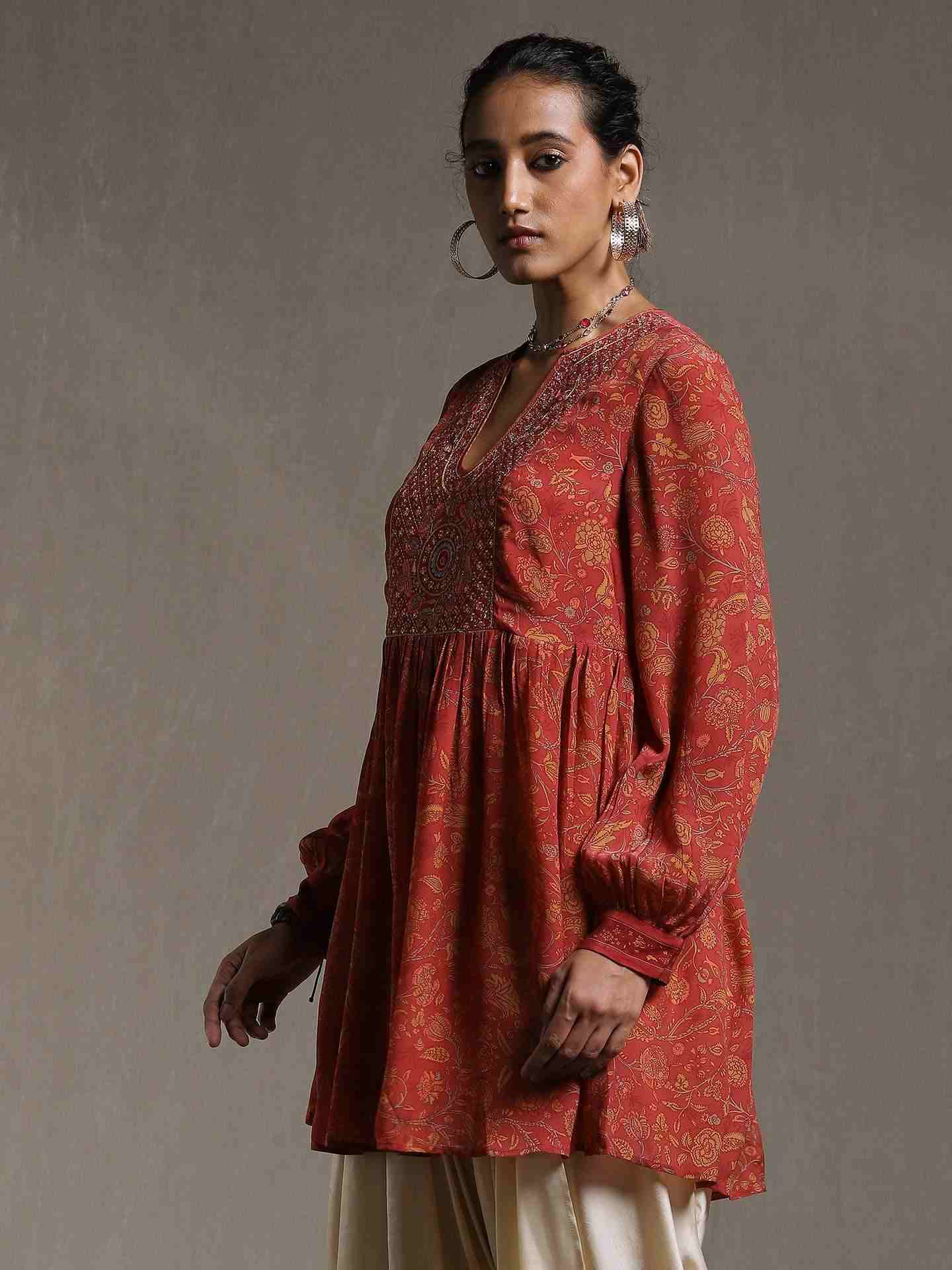 Old Rose & Beige Gaach Crepe Kurti