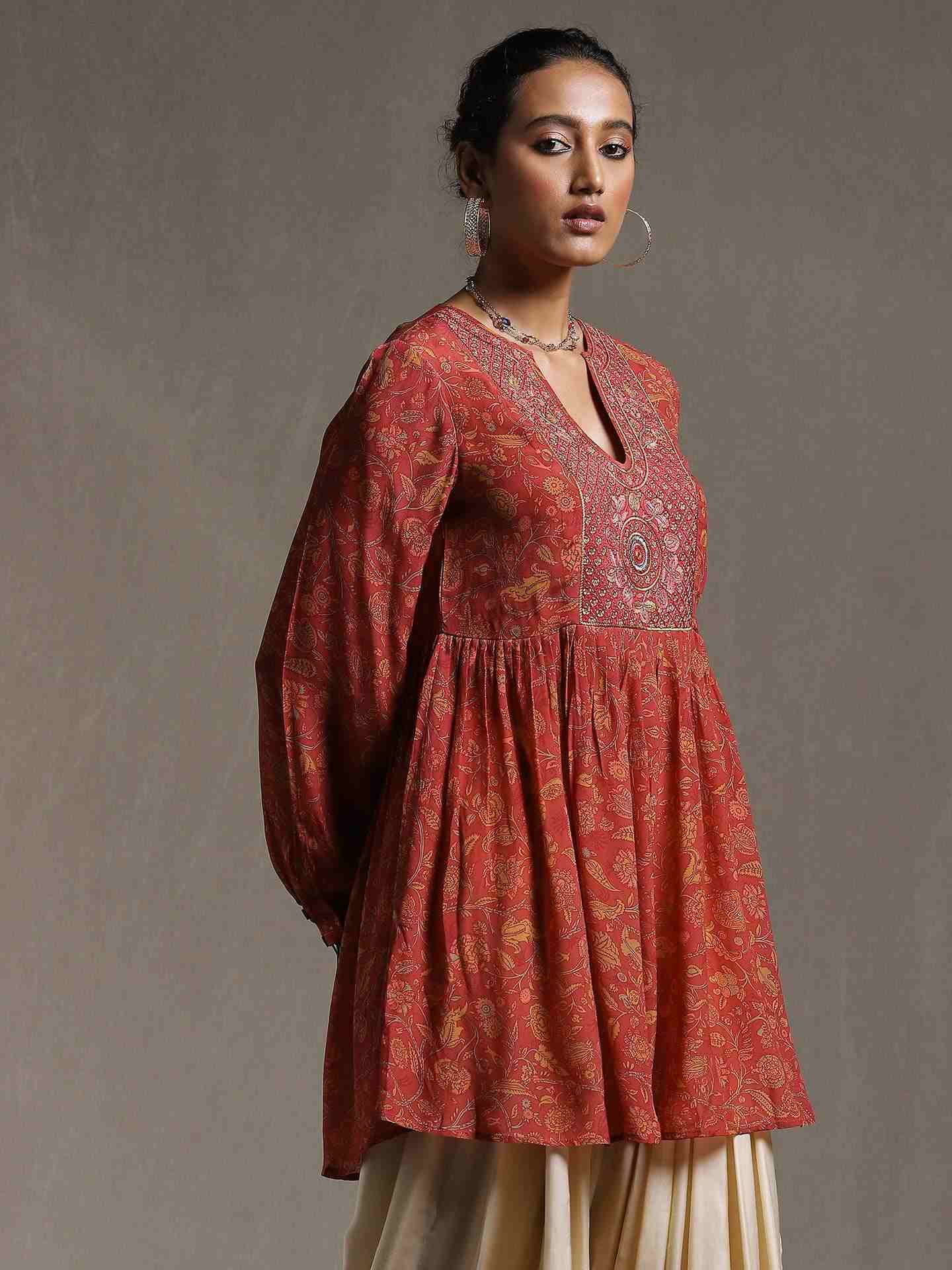 Old Rose & Beige Gaach Crepe Kurti