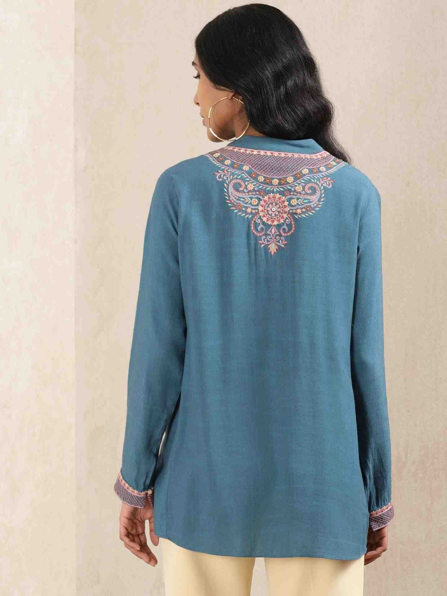 Navy Meriyum Solid Kurti