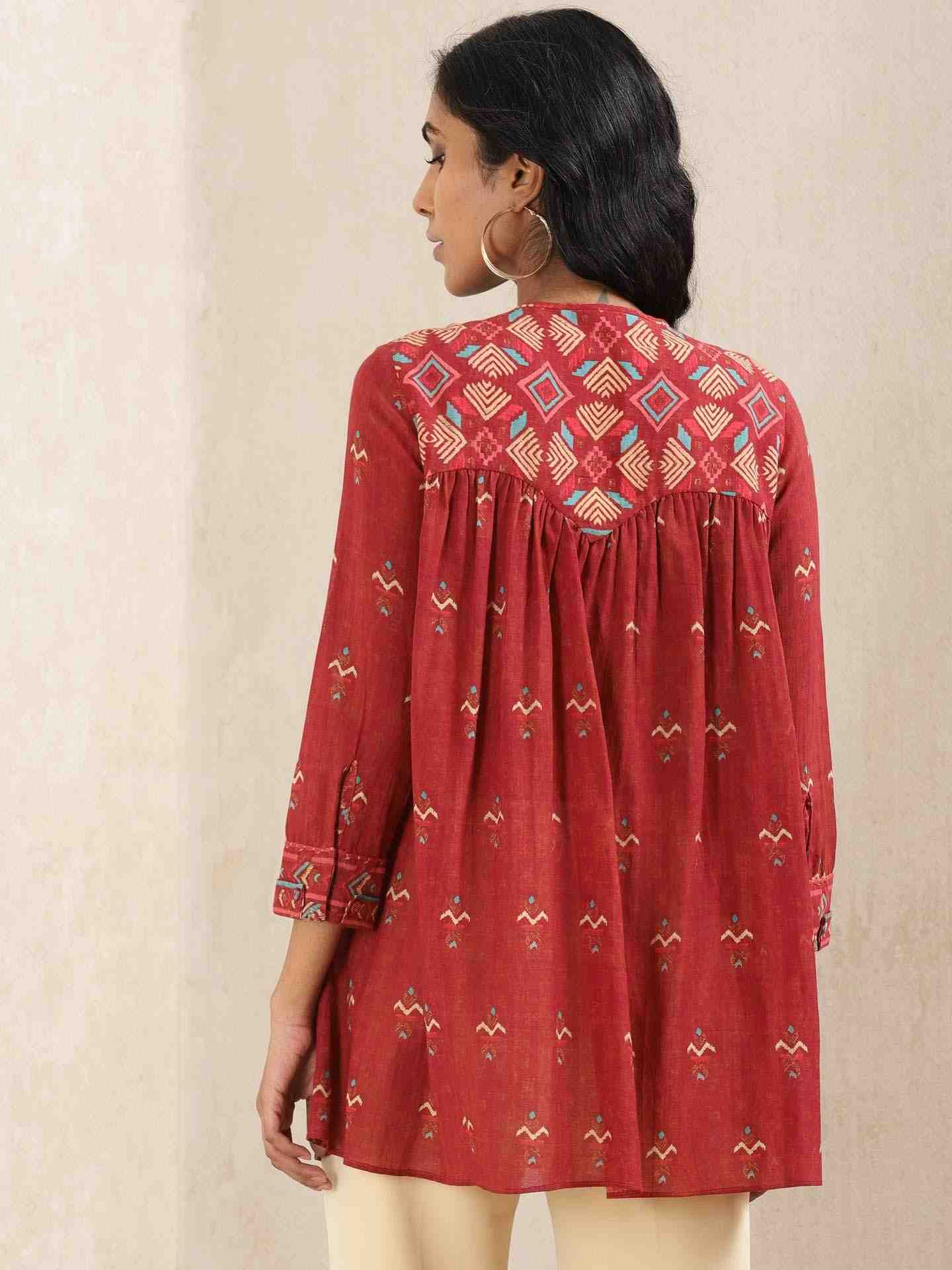 Red Indranil Kurti