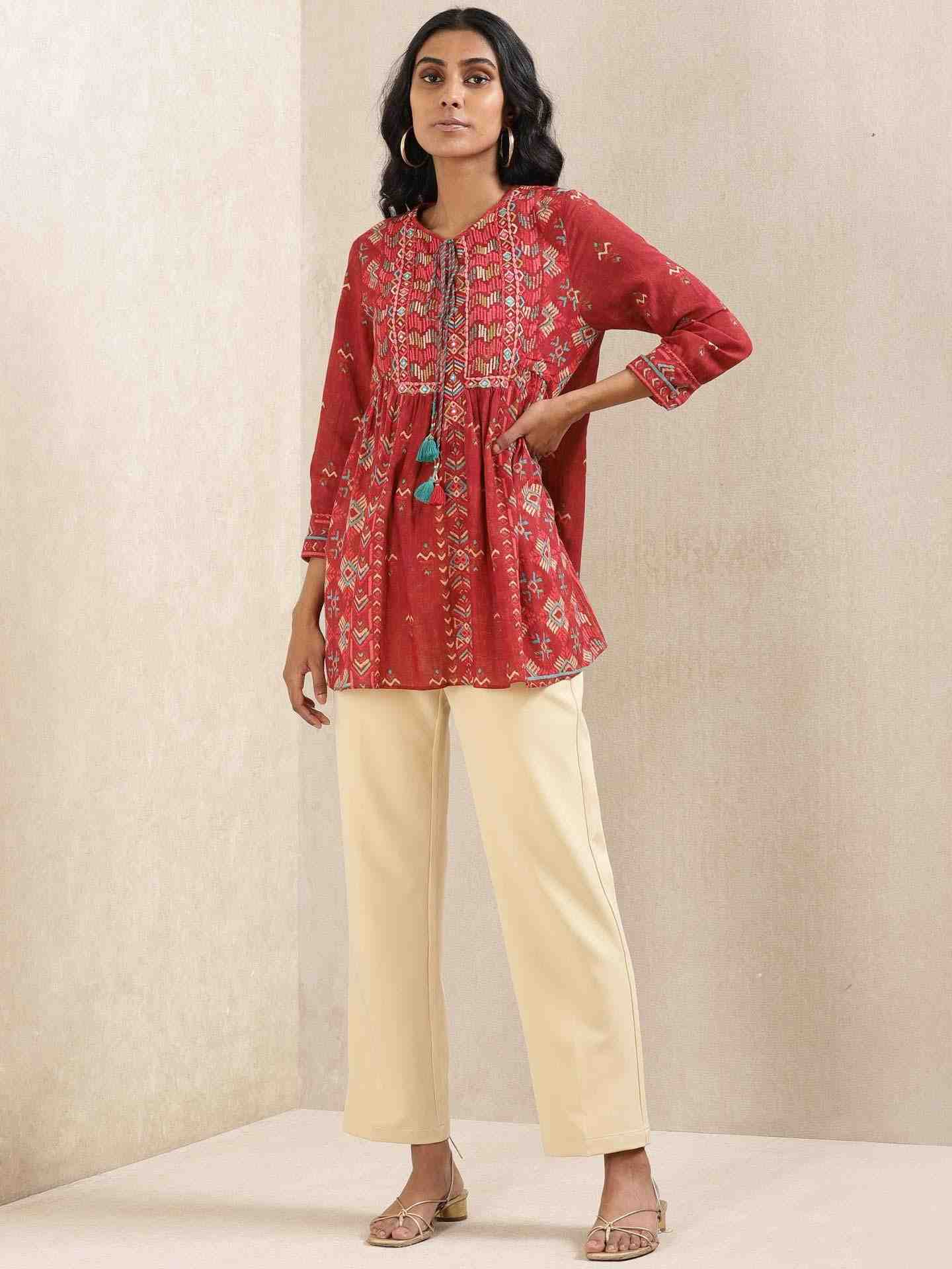 Red Indranil Kurti