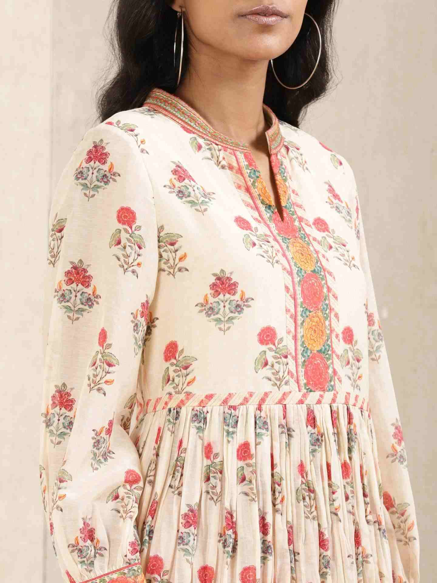 Ecru Keya Layout Kurti