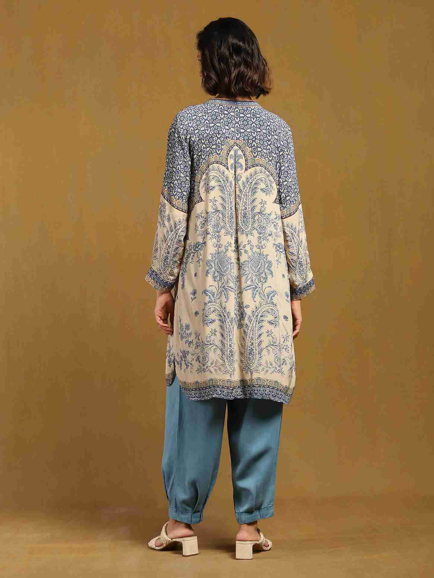 Beige Sulawasi Kurti