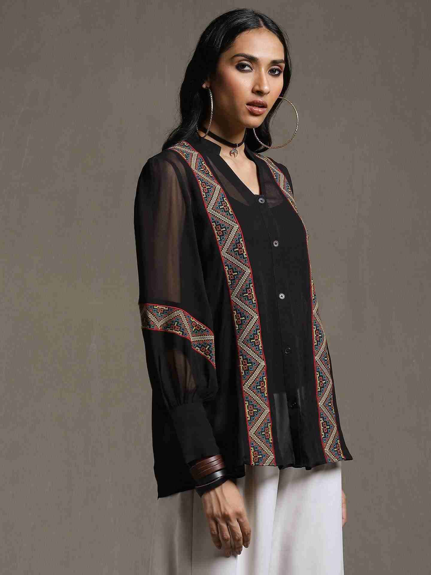 Black Horus Kurti