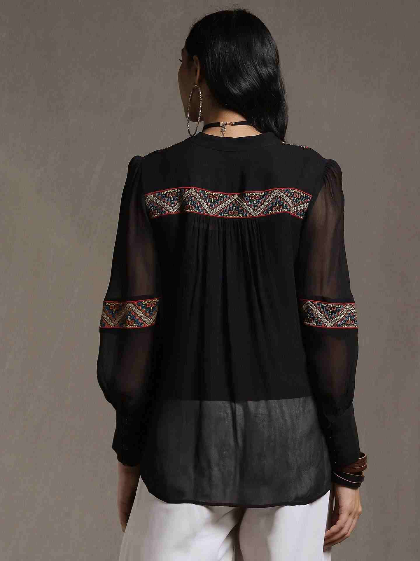 Black Horus Kurti