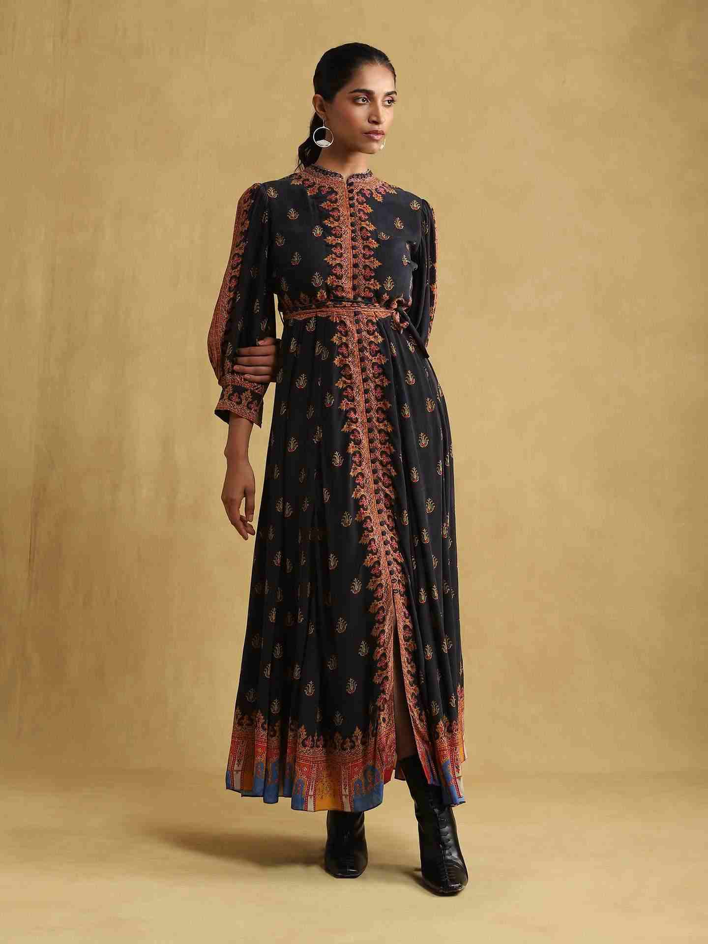 Black Iranya  Crepe Shift Dress