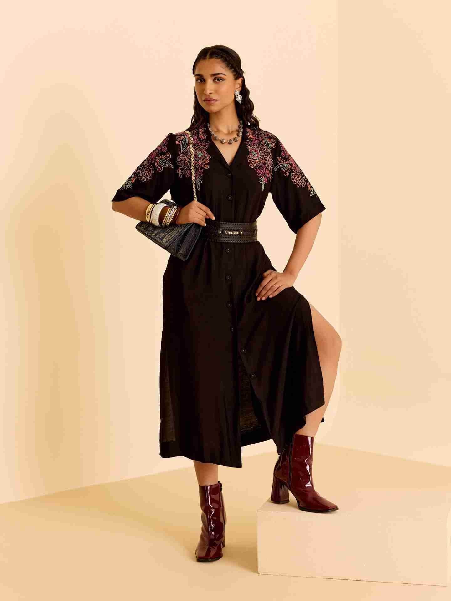 Black Twist Anchor Long Dress