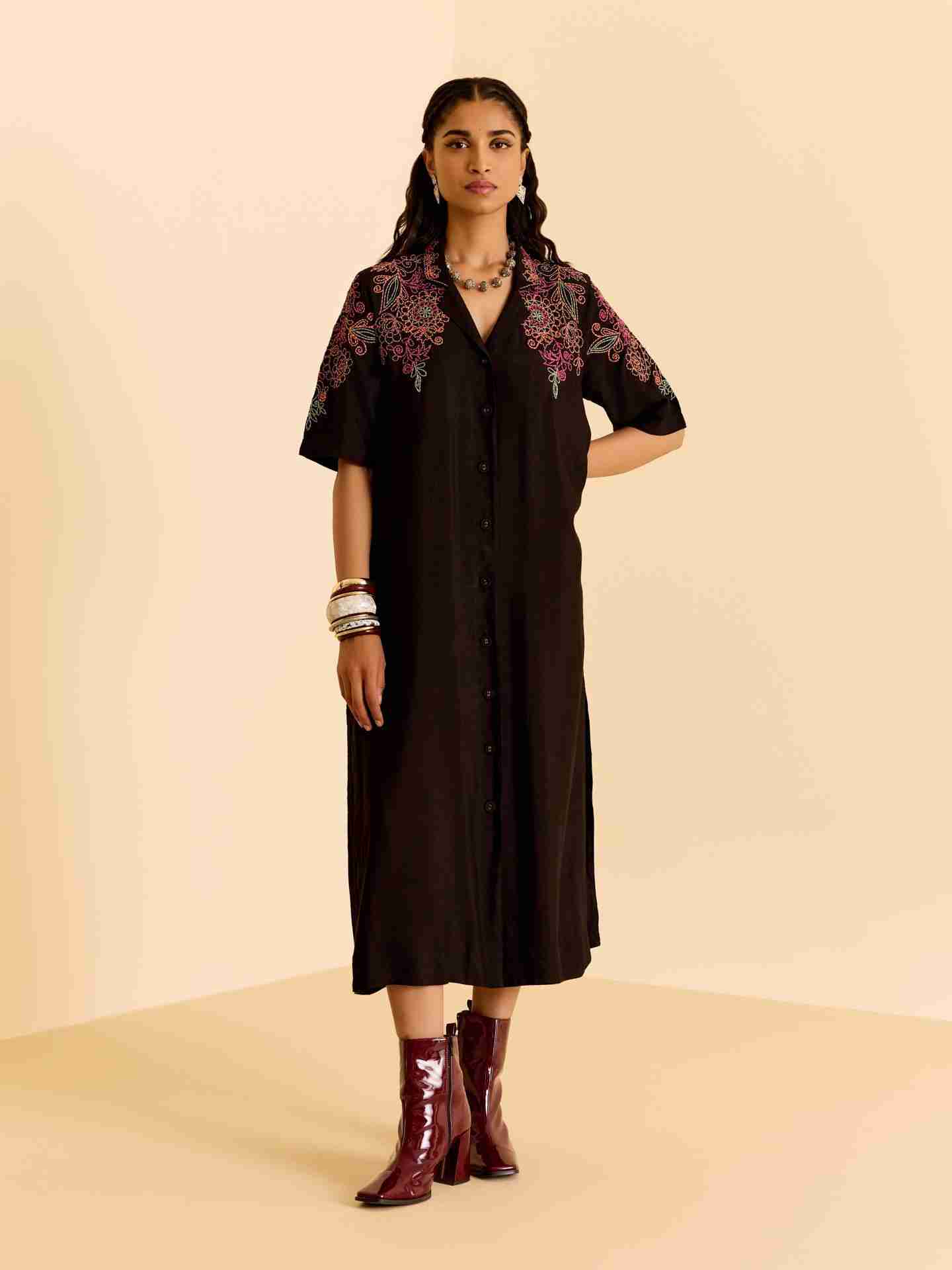 Black Twist Anchor Long Dress