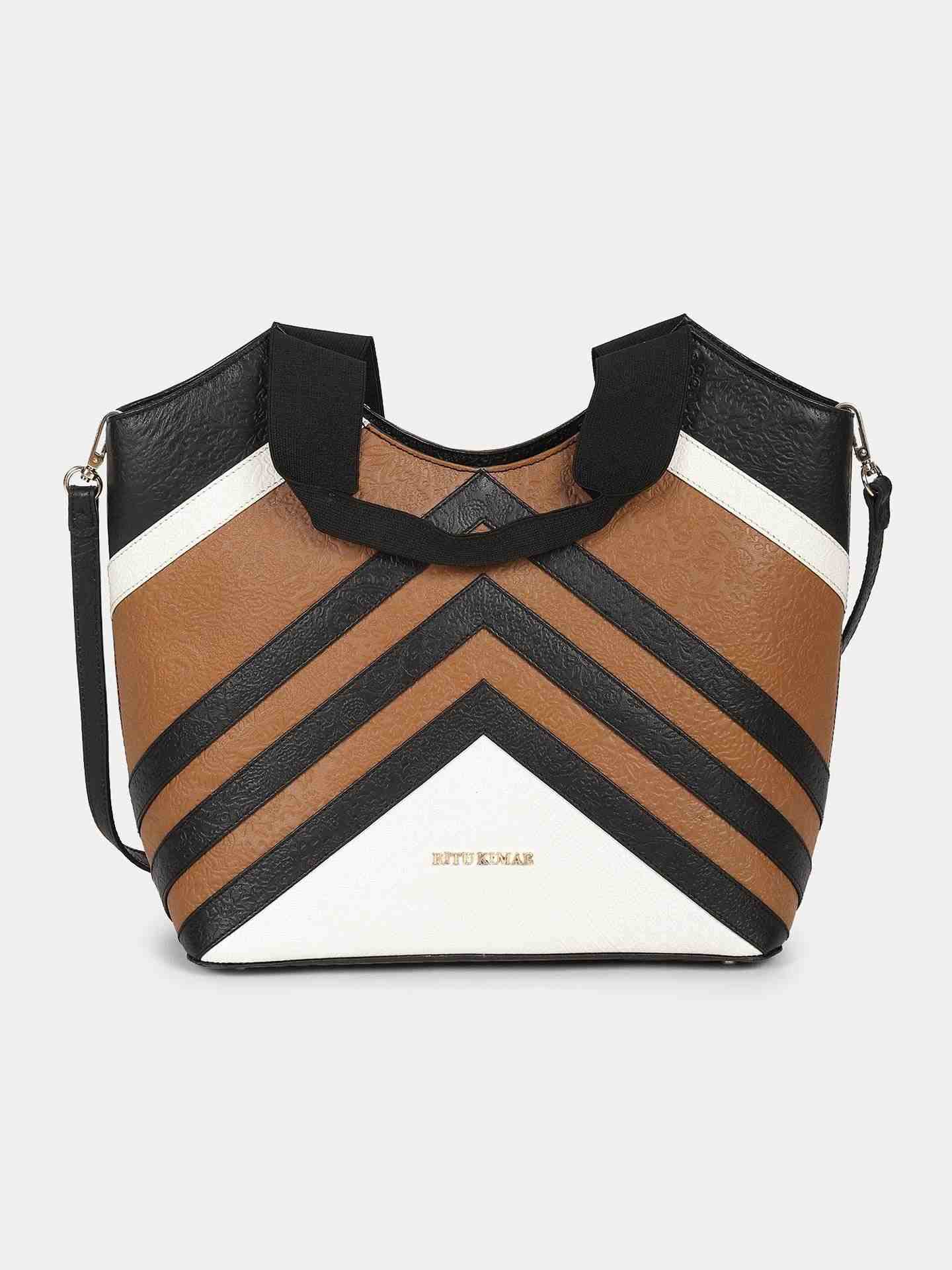 Black Scout Leather Hand-Held Bag