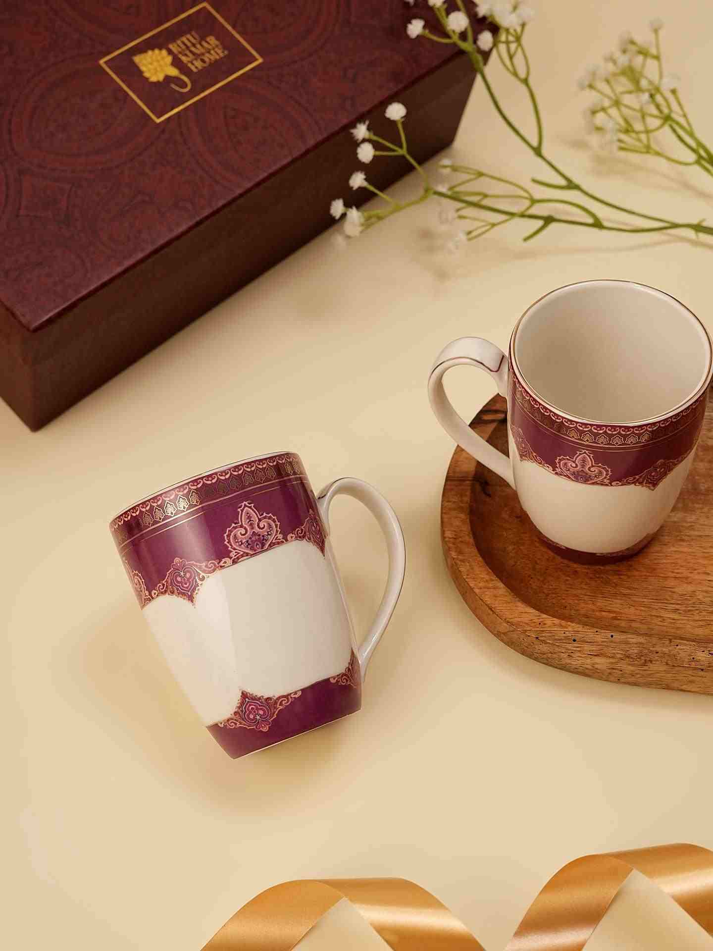 Fuschia Jaamevar Mug