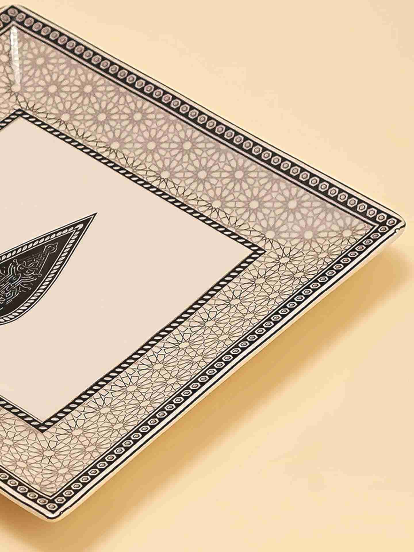 Black White Awadh Small Platter