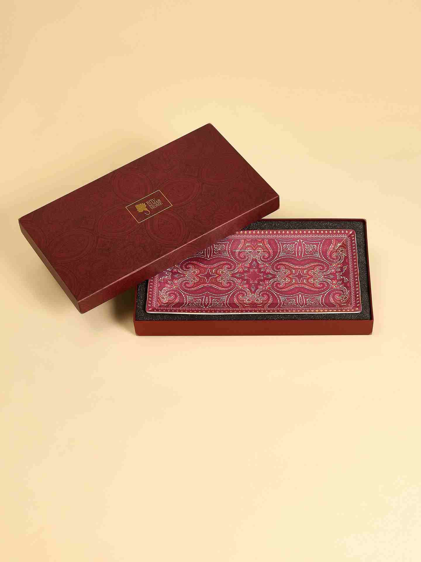 Fuschia Jaamevar Big Platter