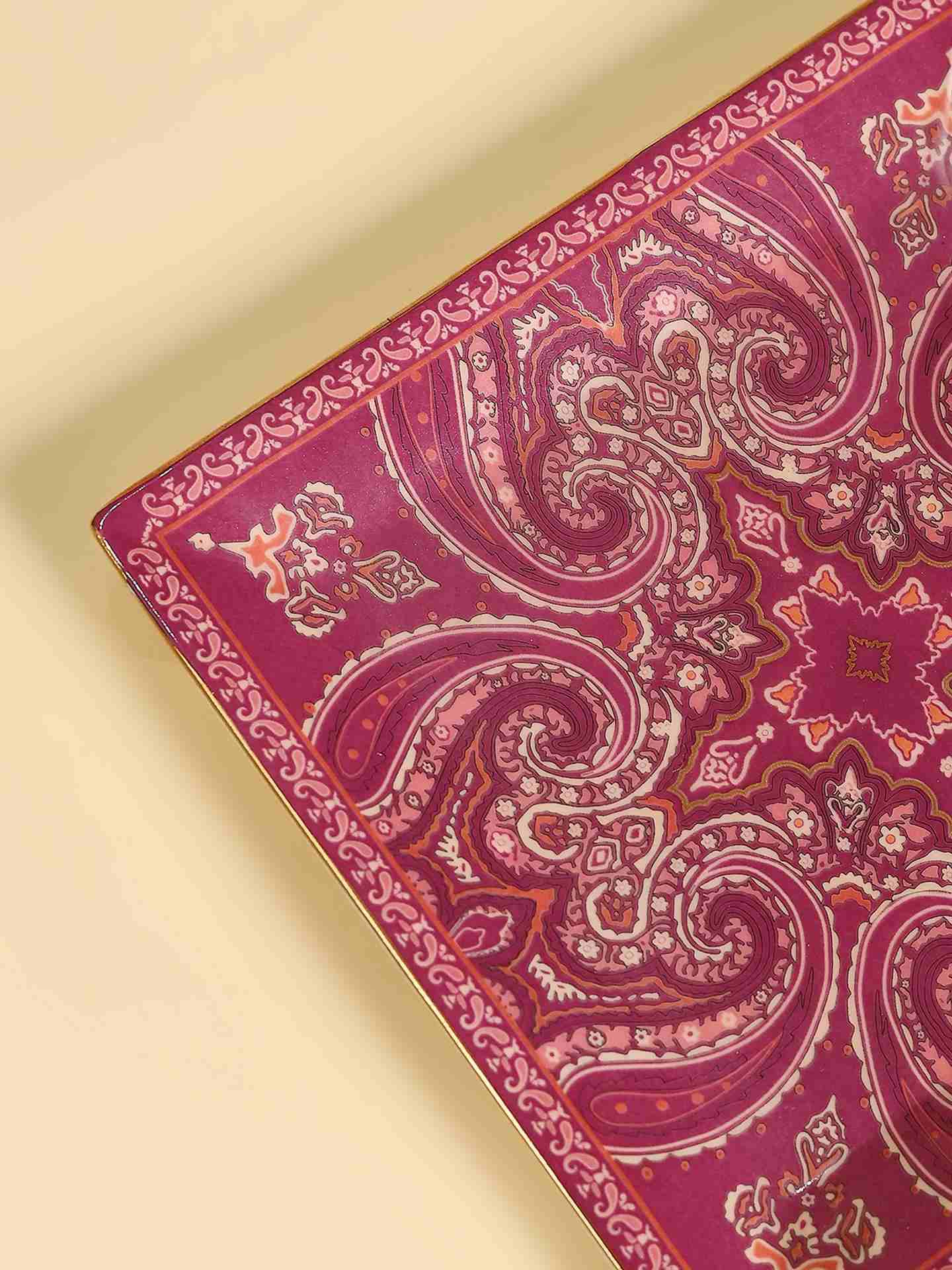 Fuschia Jaamevar Small Platter