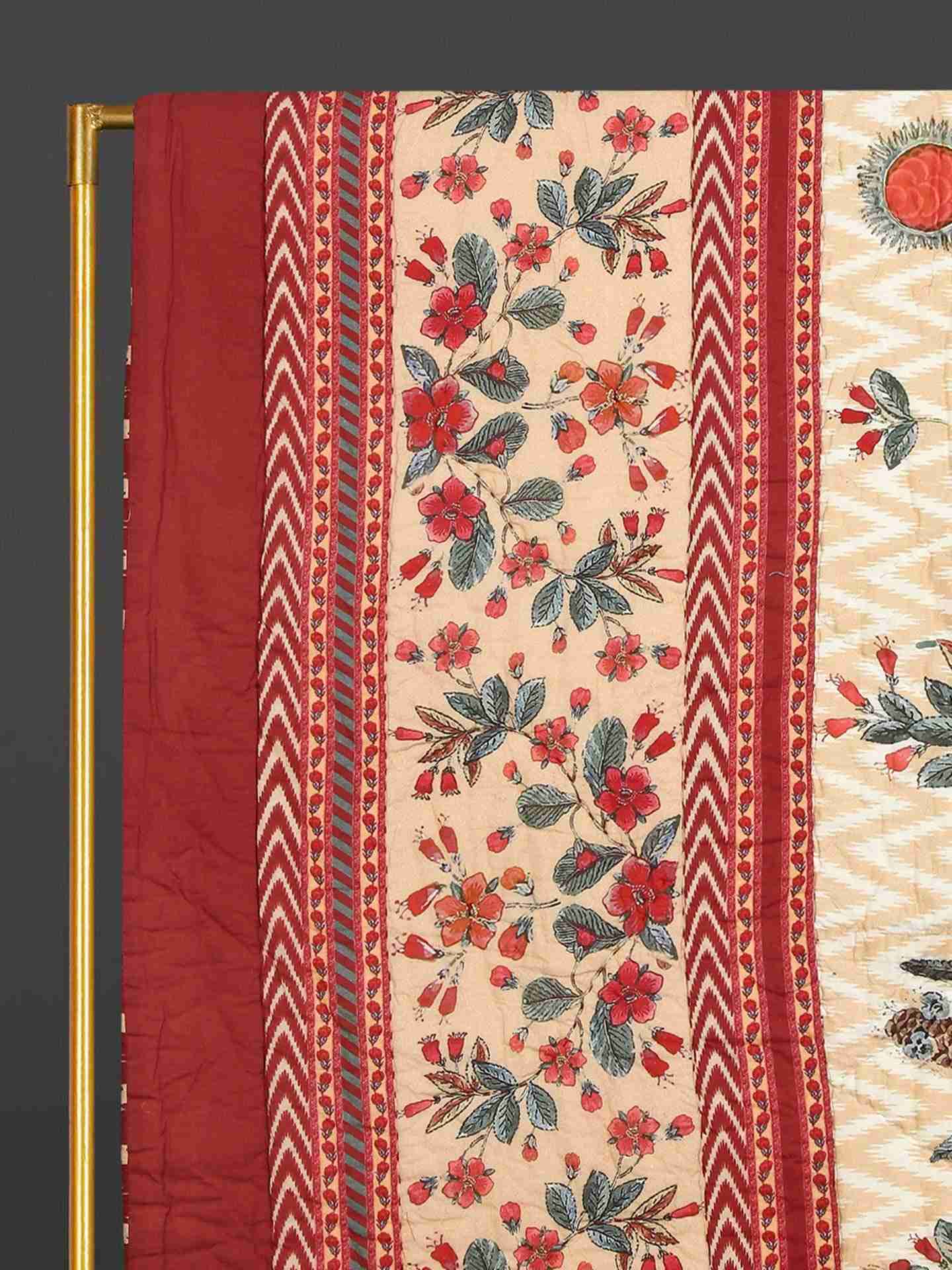 Ecru & Red Flora Cotton Quilt