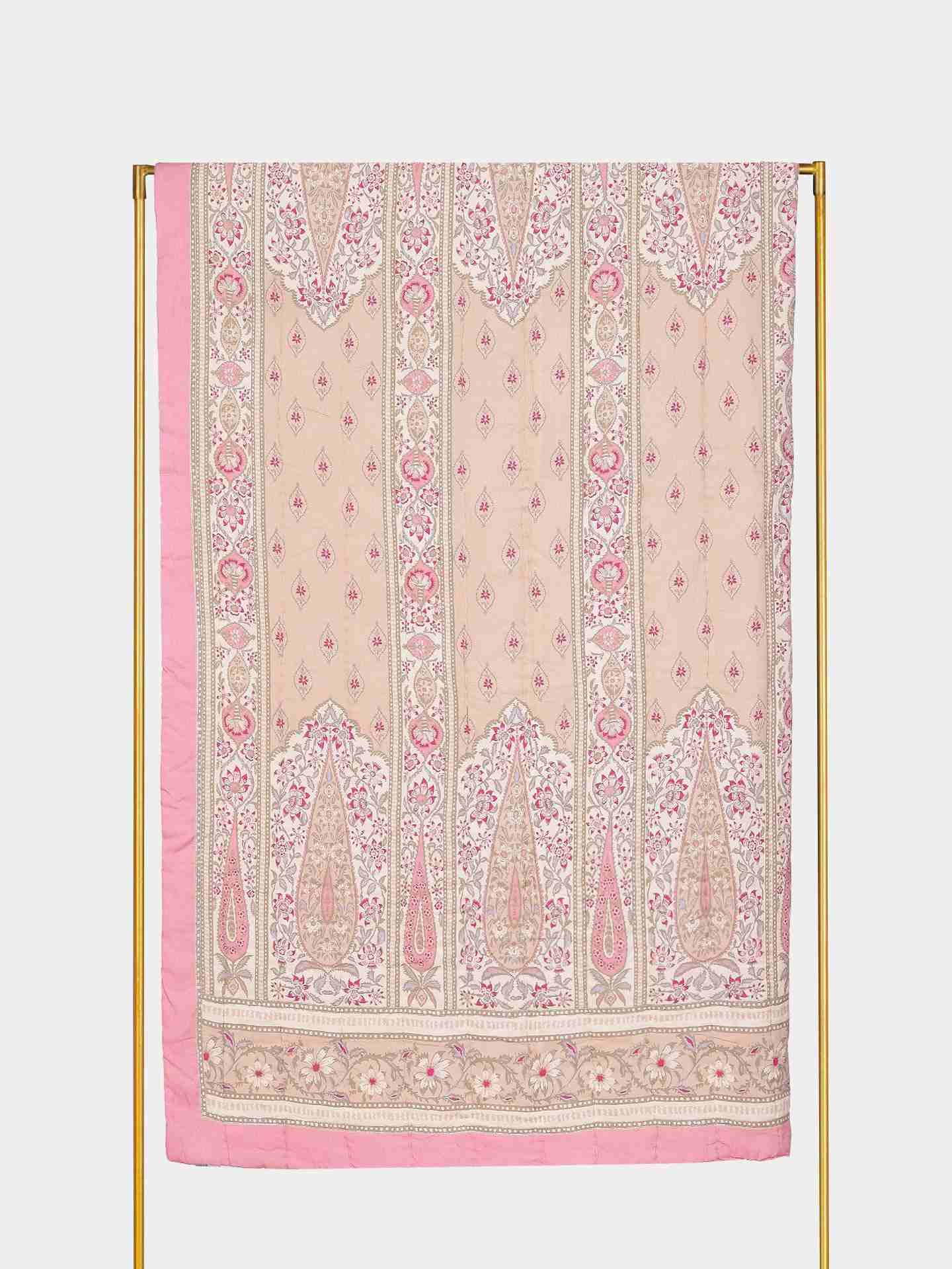 Beige & Pink  Minar Quilt