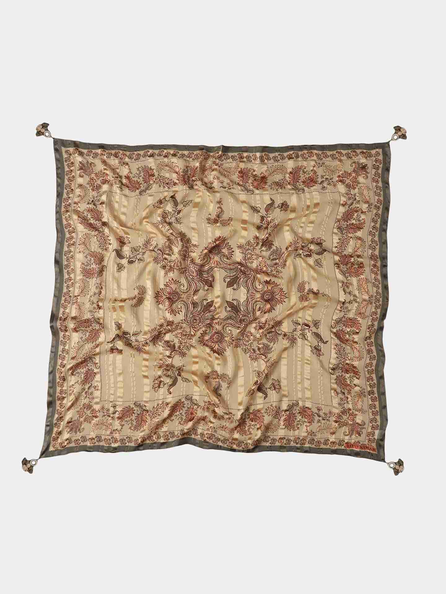 Beige Dahelia Rectangle Scarf