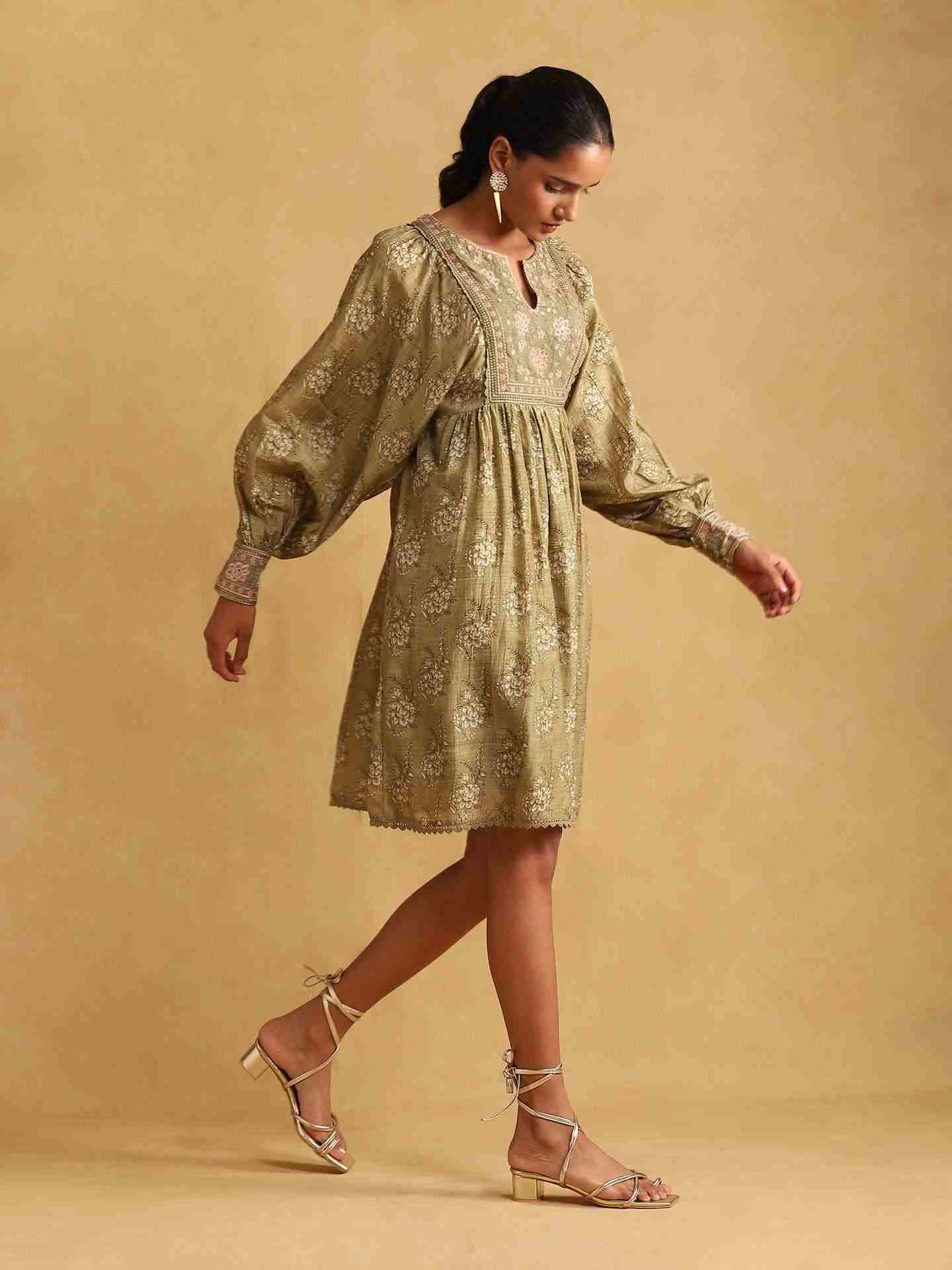 Green Jenny Knee-Length Dress