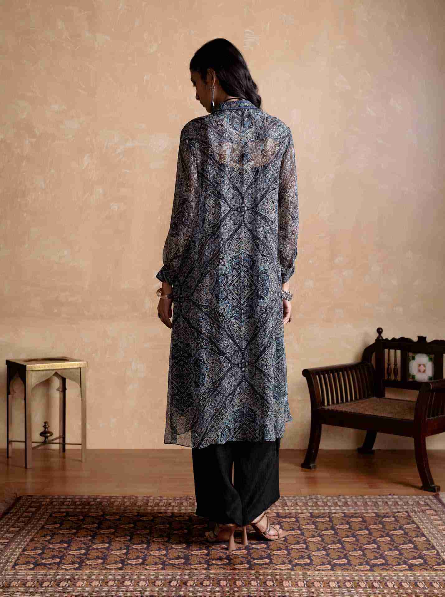 Black Avanti Kurta