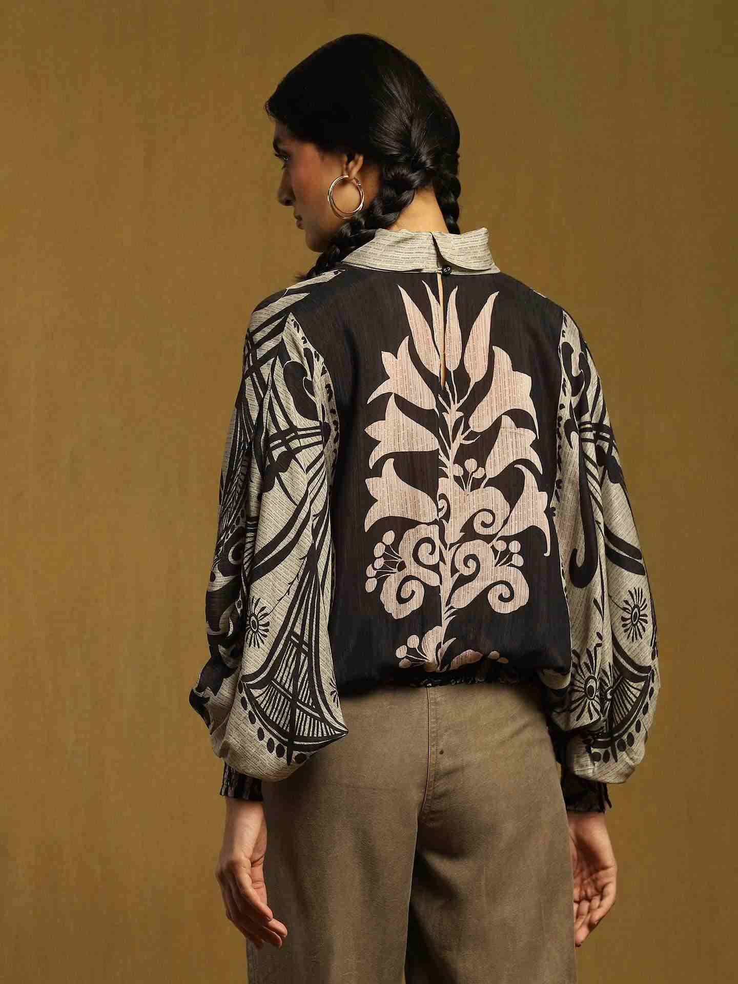 Black Persophne Kurti