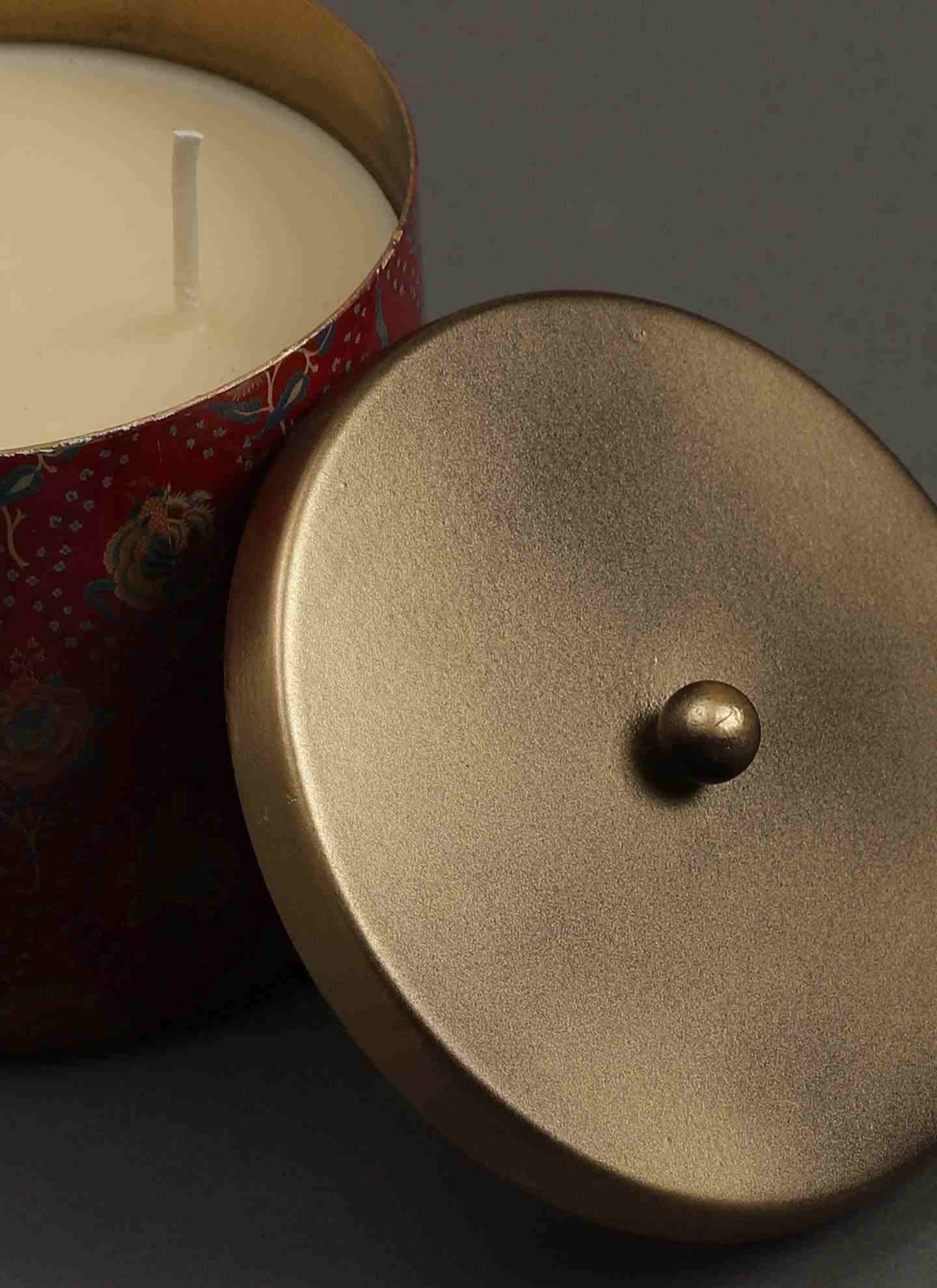 Red Lavana Votive