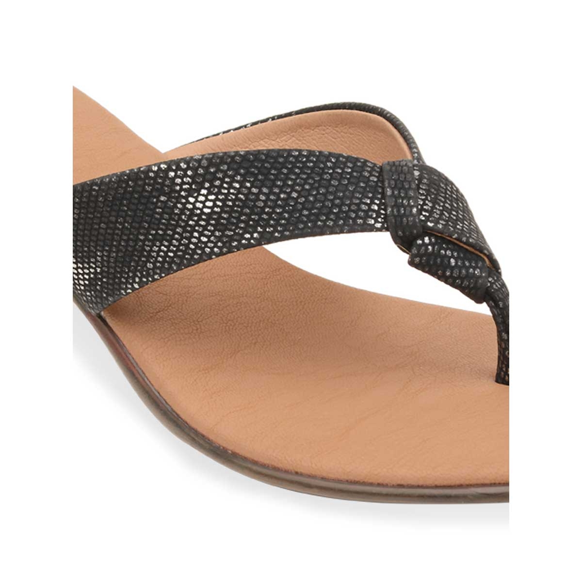 Rocia | Women Textured Sandals 3