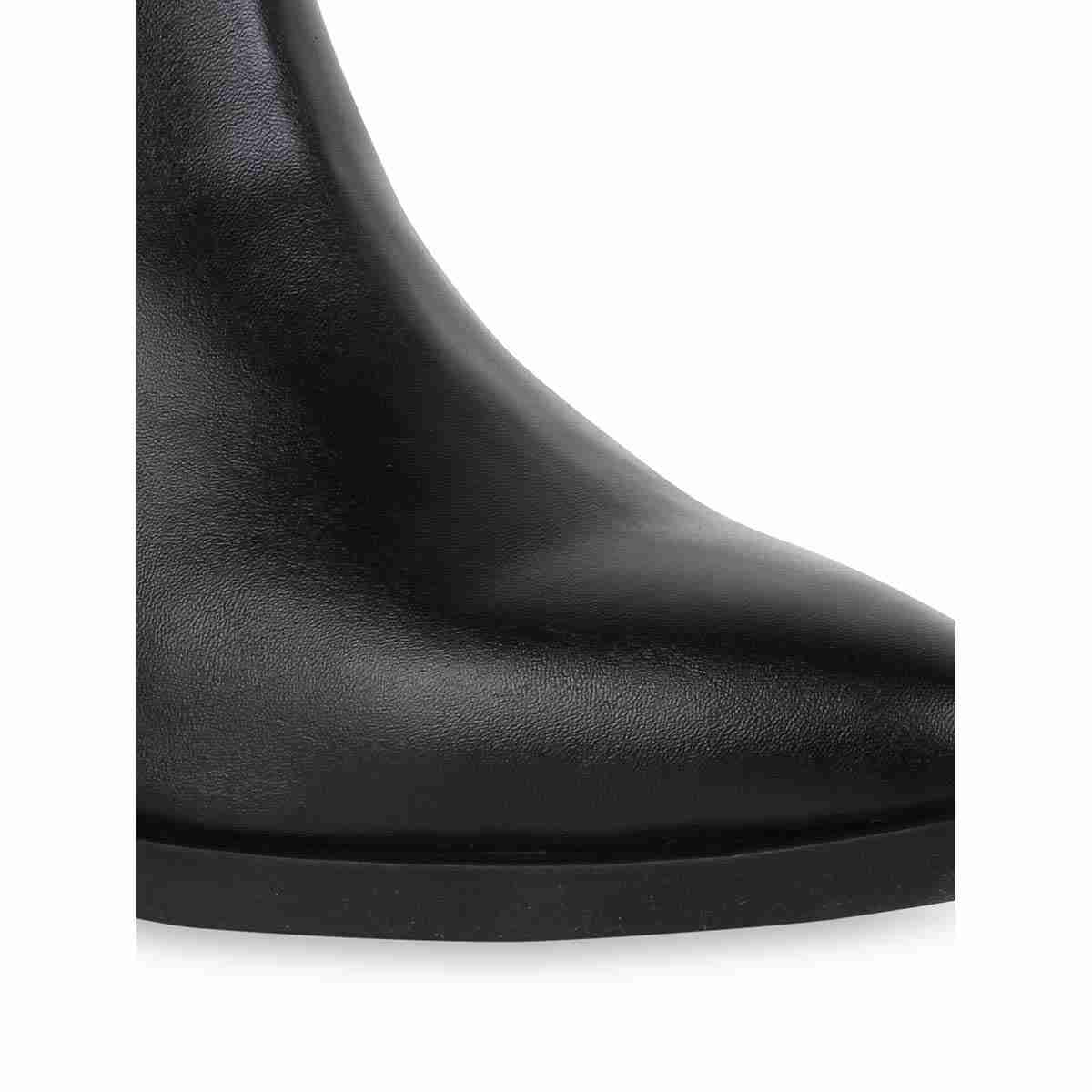 cuban heel boots