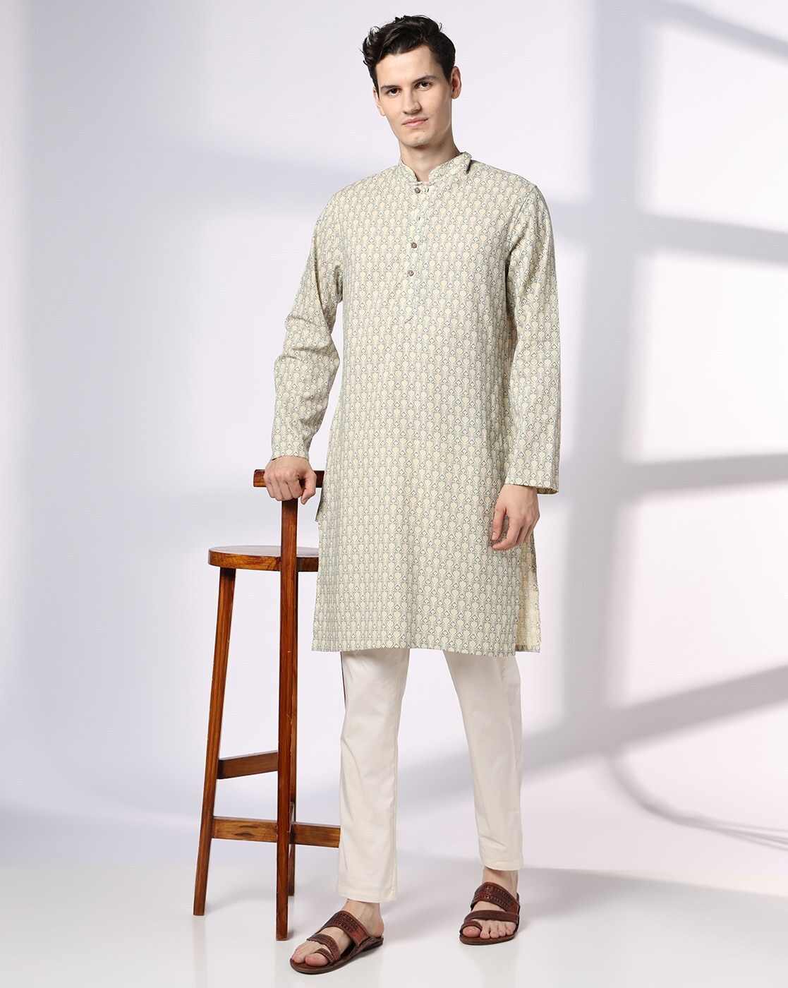 Men Printed Slim Fit Straight Kurta