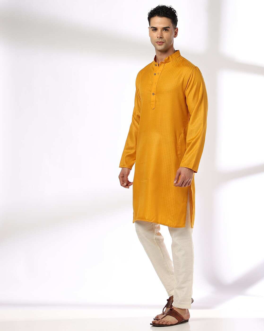 Men Patterned Slim Fit Kurta