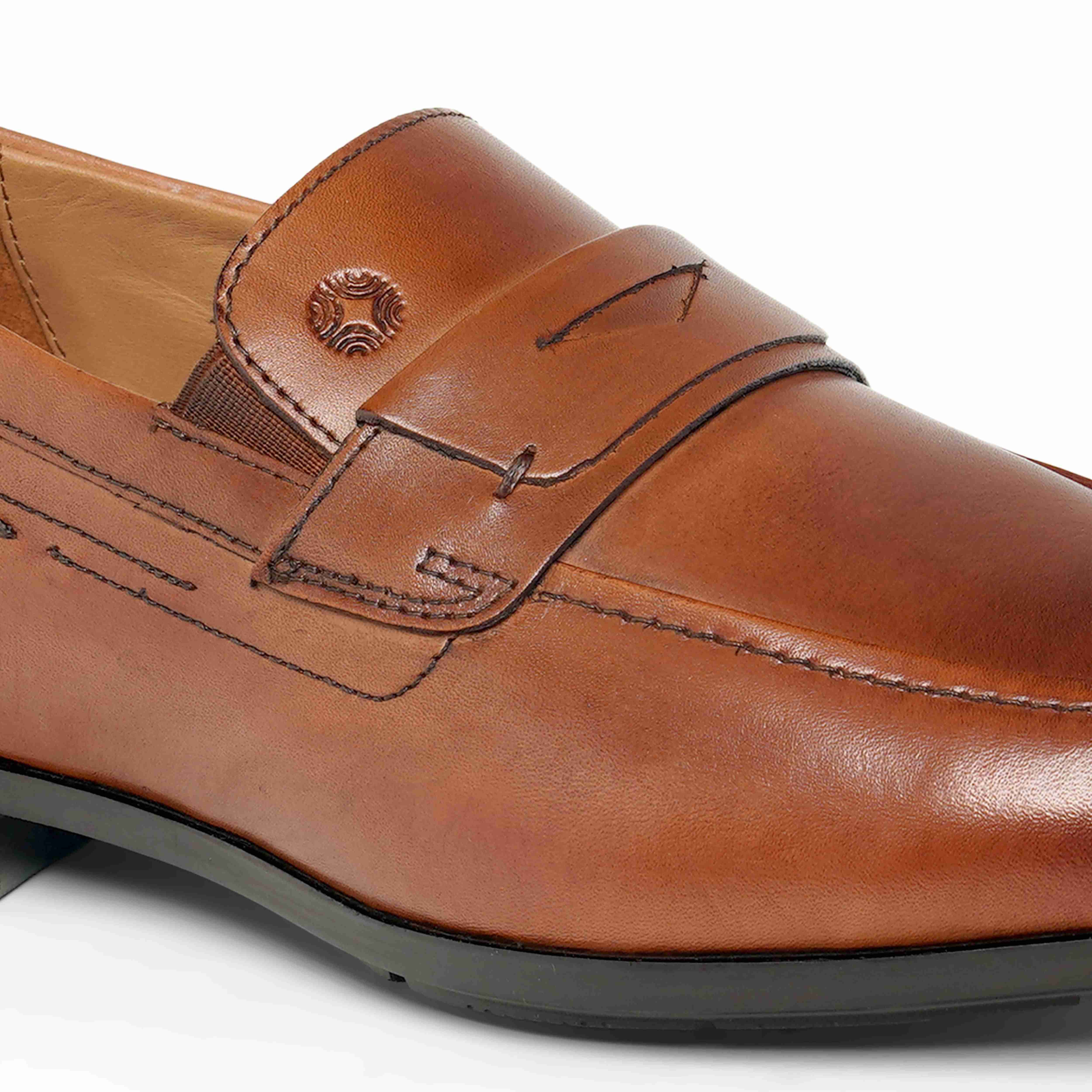 The Manchester Ruosh Men Tan Formal Lace-Up